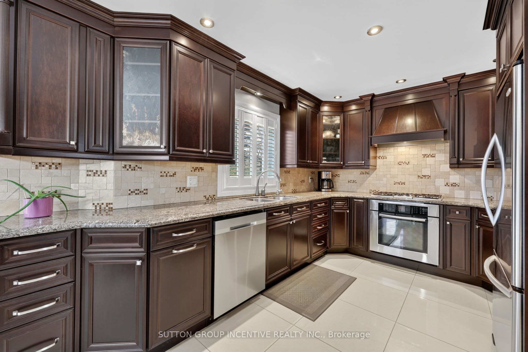 4 Chantal Street Property Photo 11