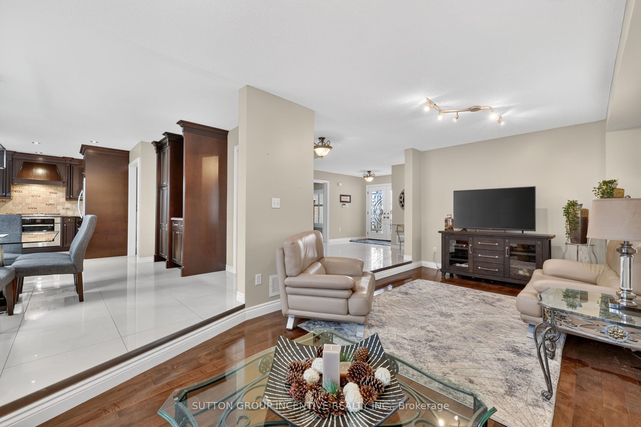 4 Chantal Street Property Photo 13