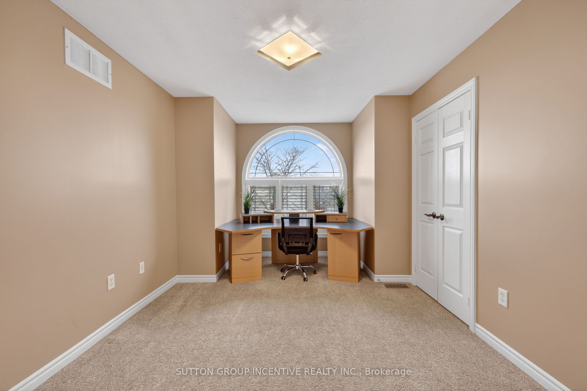 4 Chantal Street Property Photo 26