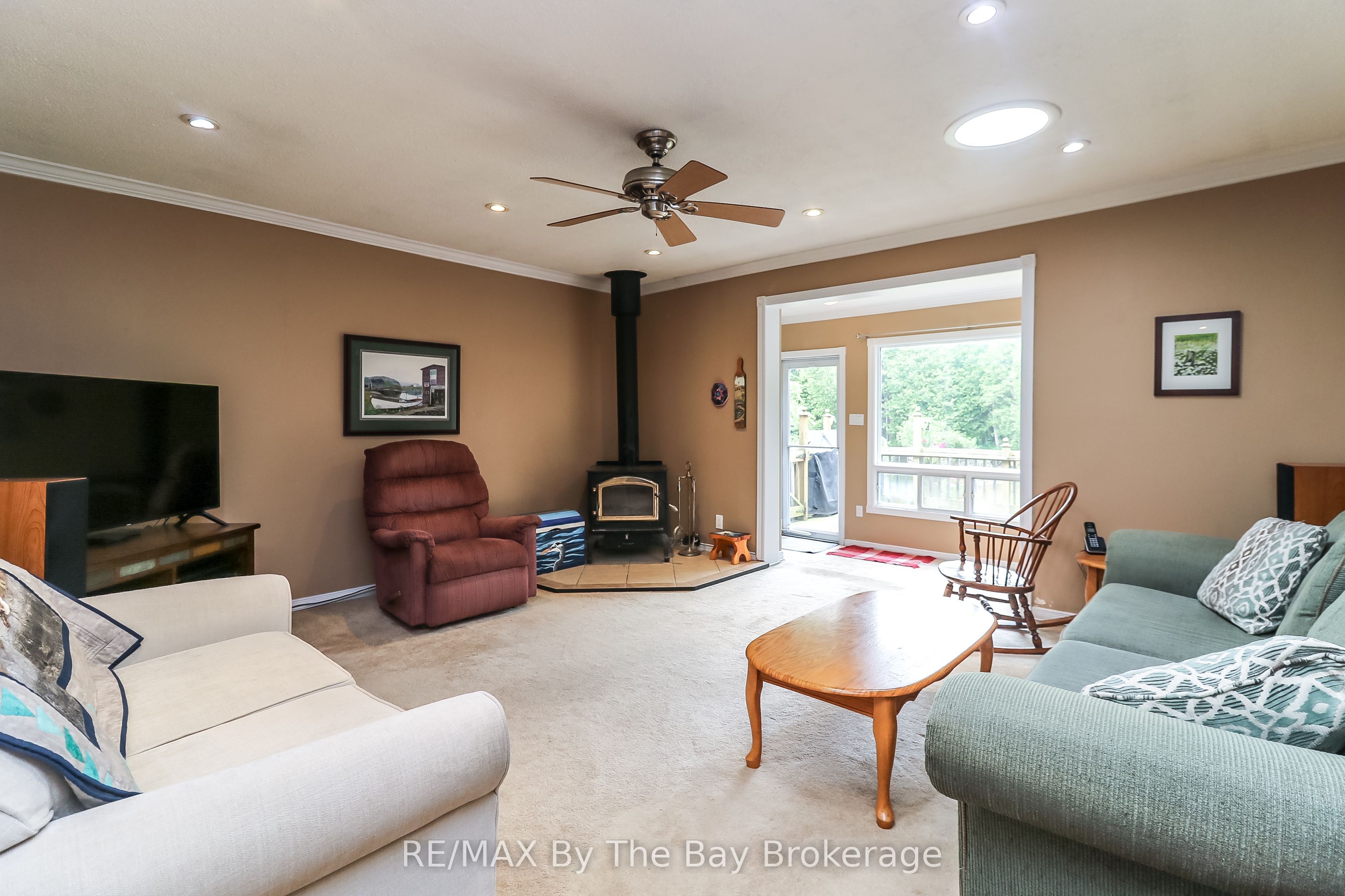 116 Stroud Crescent Property Photo 10