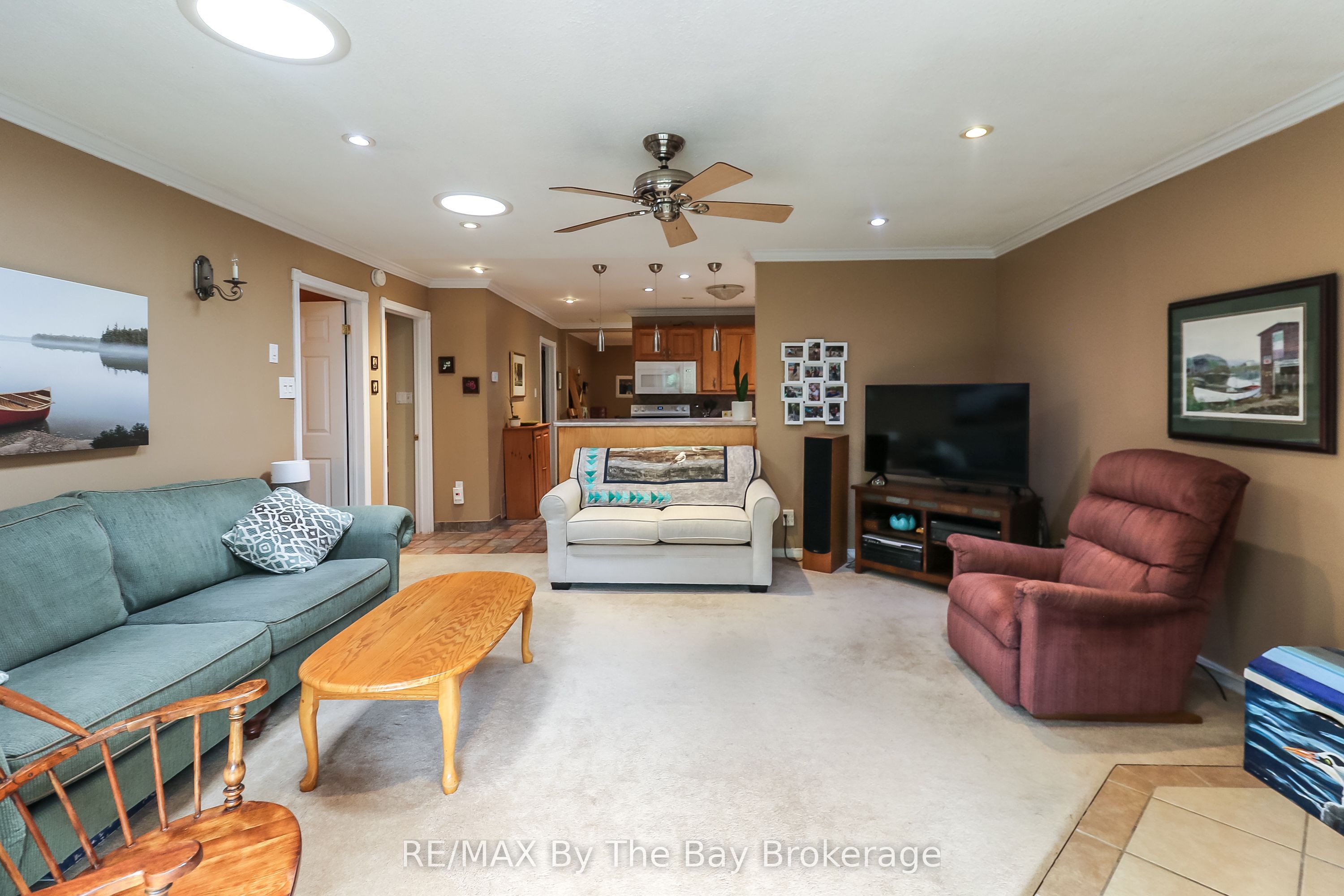 116 Stroud Crescent Property Photo 12
