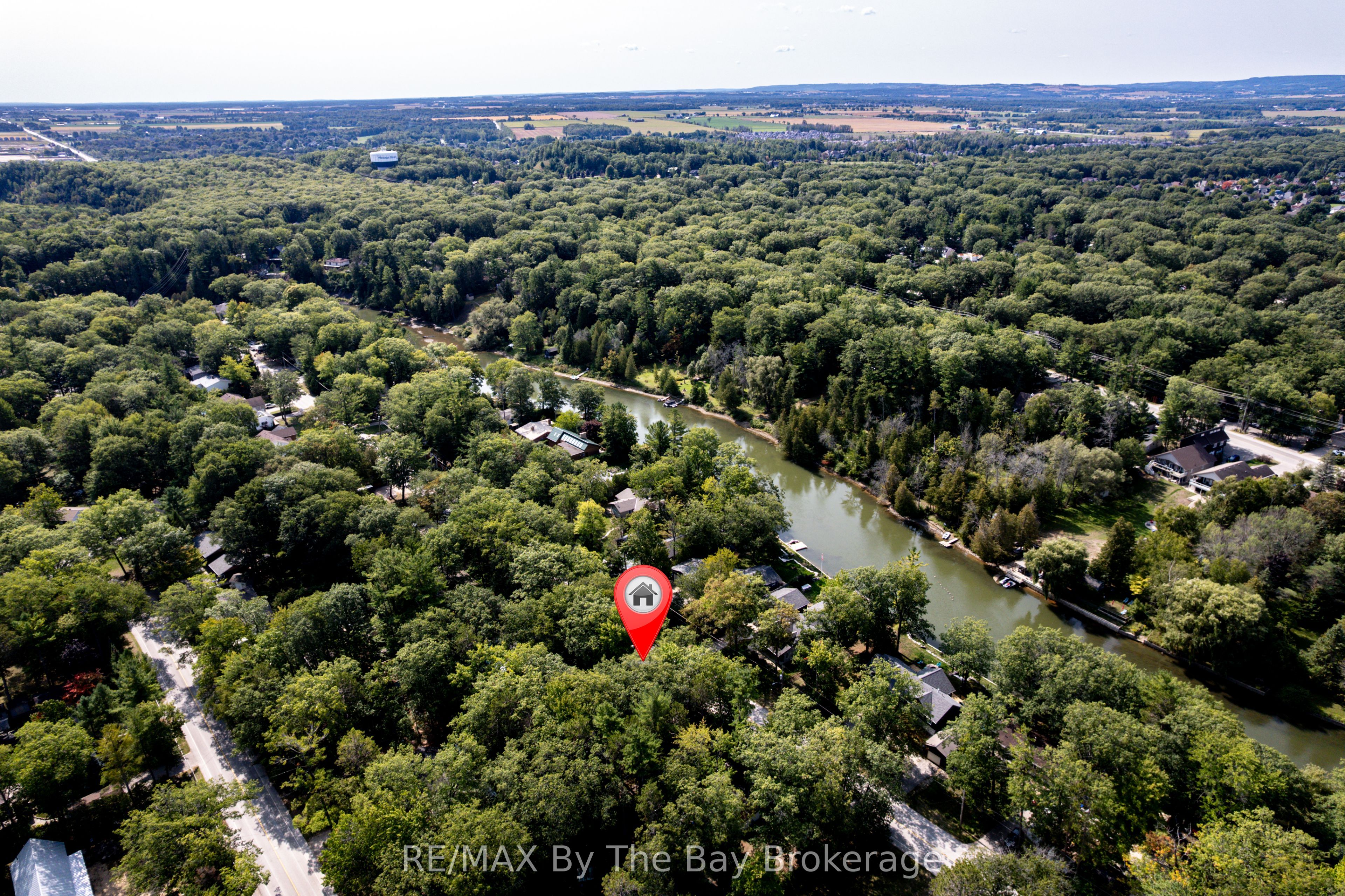 717 Oxbow Park Drive Property Photo 8