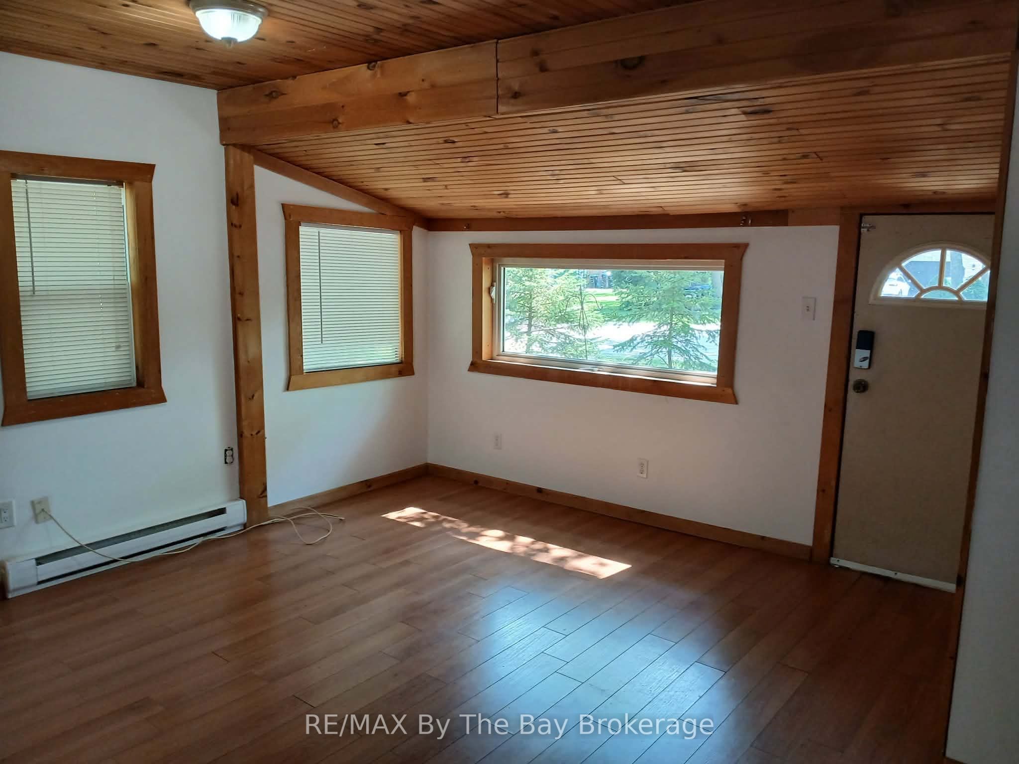 717 Oxbow Park Drive Property Photo 10