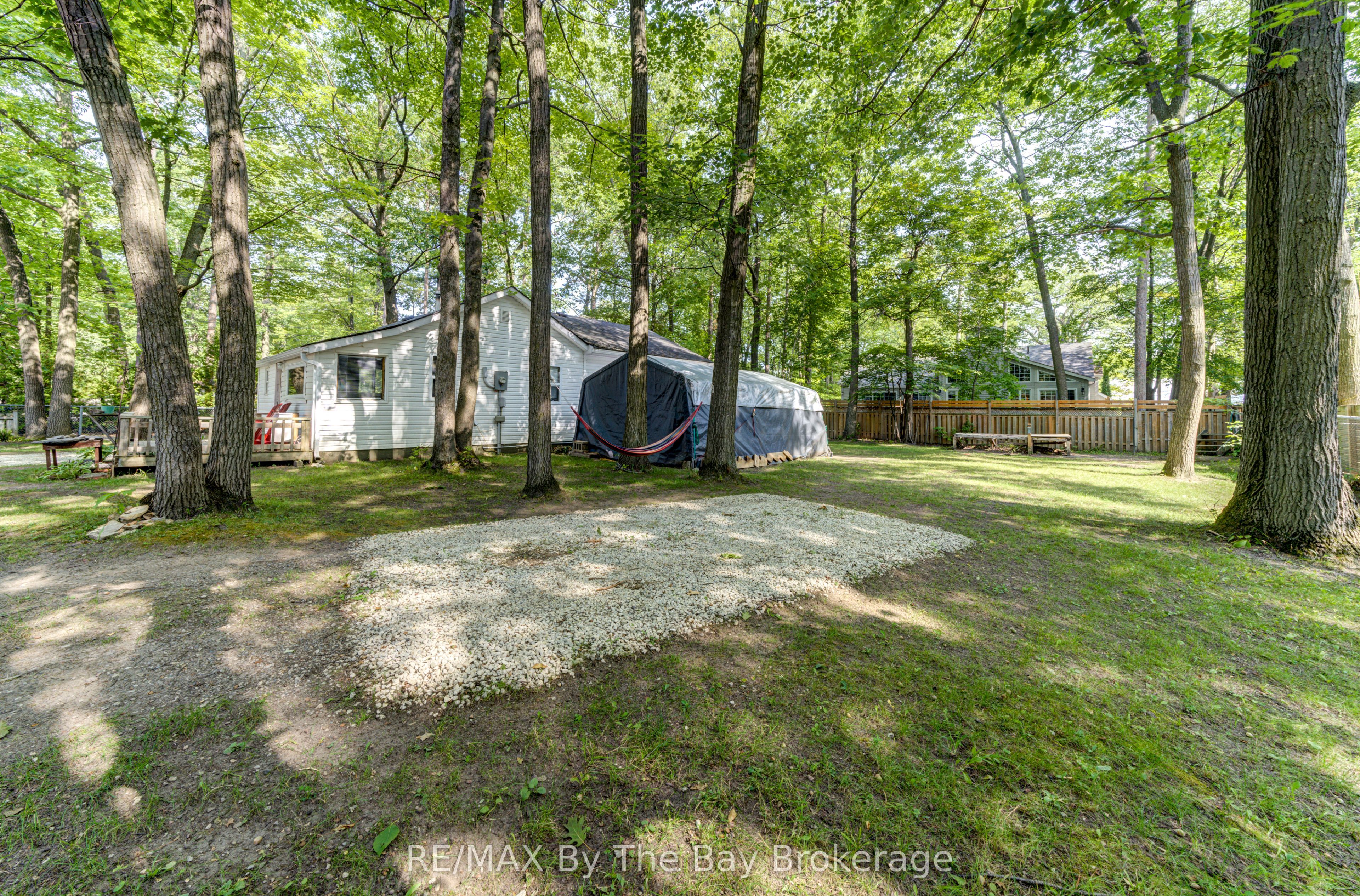 717 Oxbow Park Drive Property Photo 15