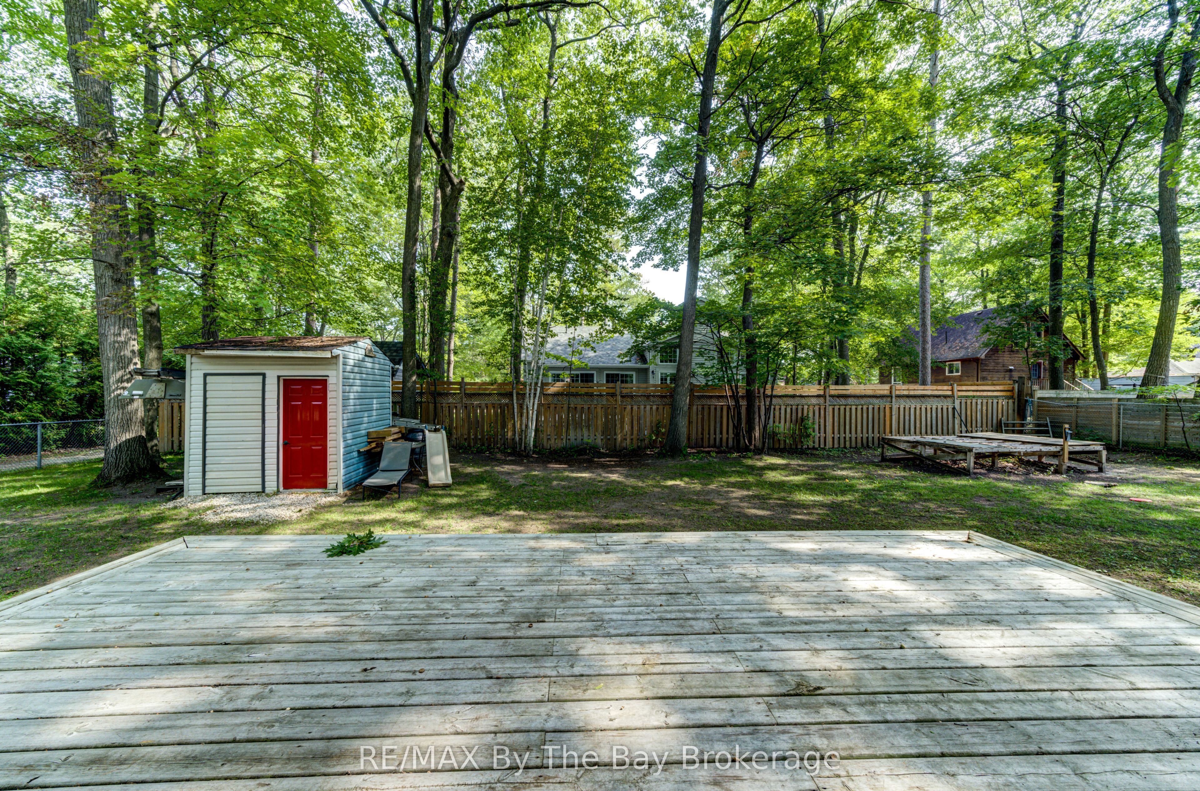 717 Oxbow Park Drive Property Photo 26