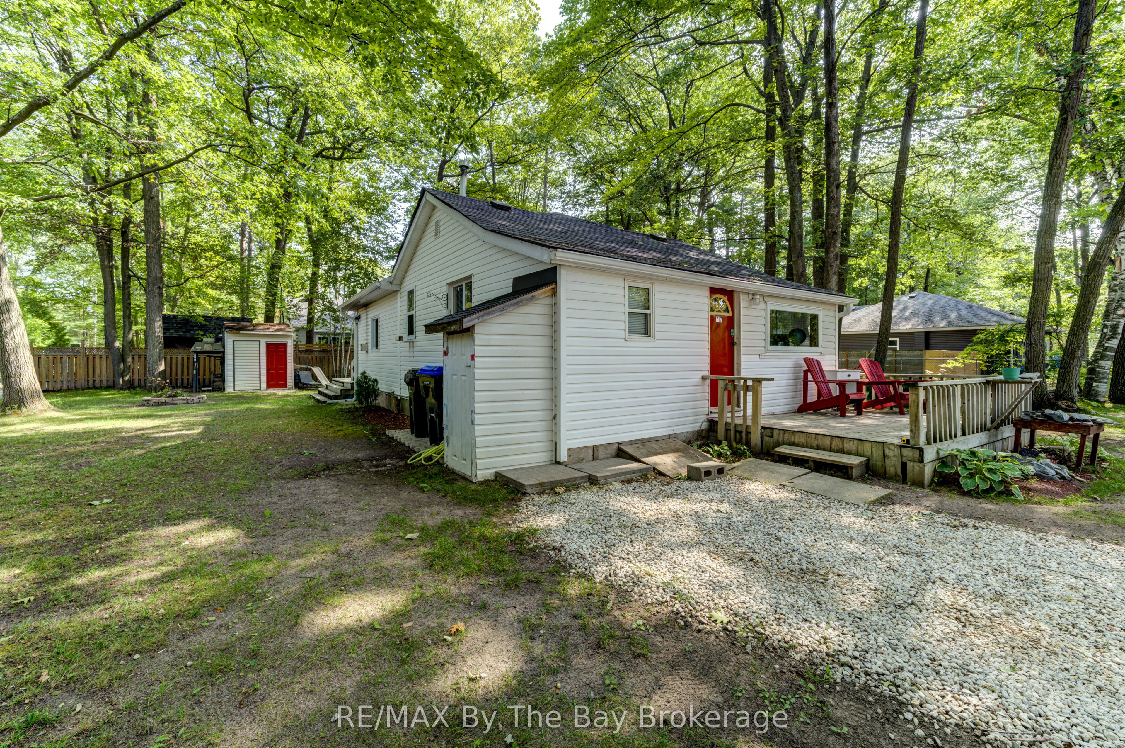 717 Oxbow Park Drive Property Photo 29