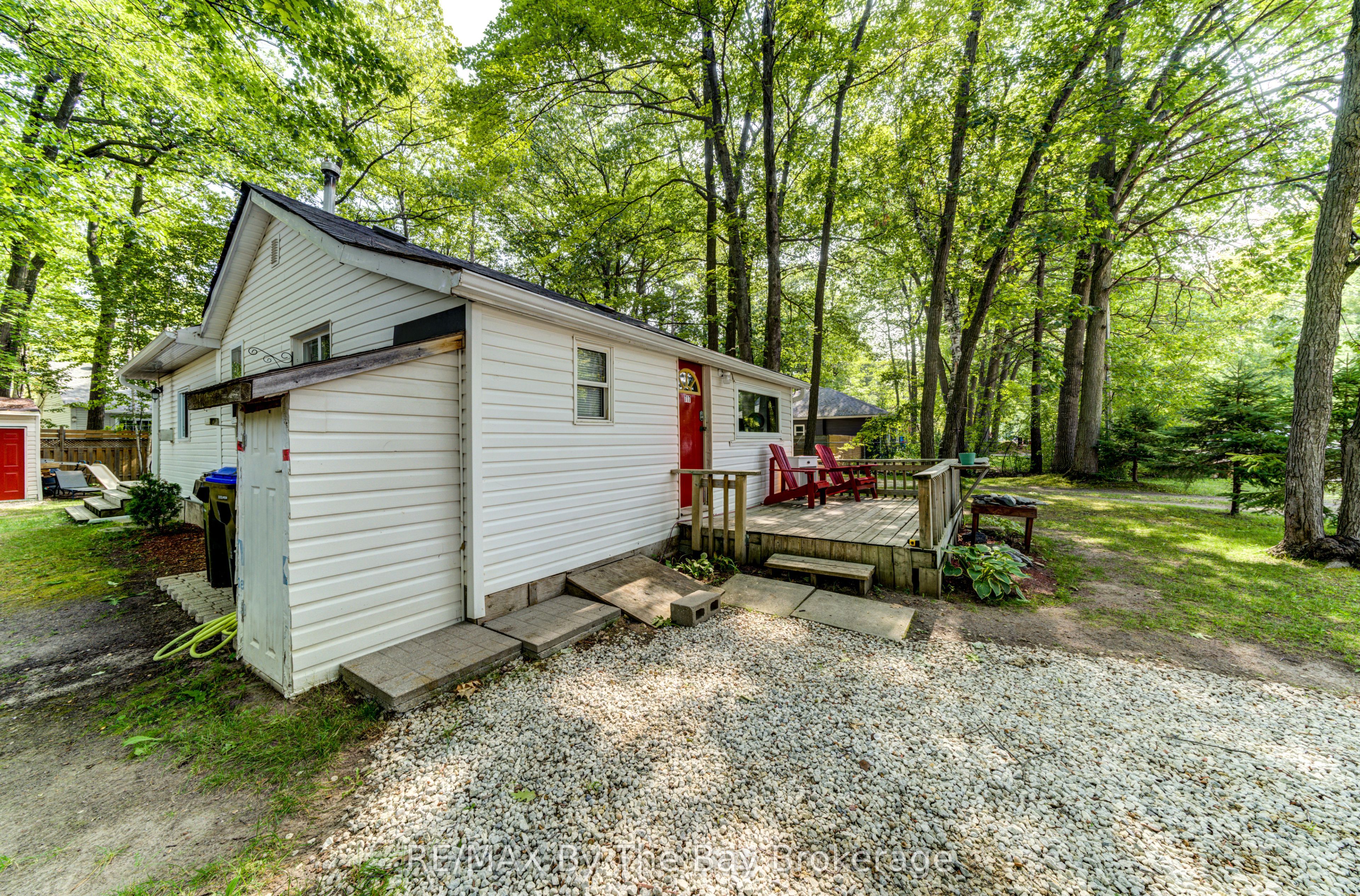 717 Oxbow Park Drive Property Photo 30