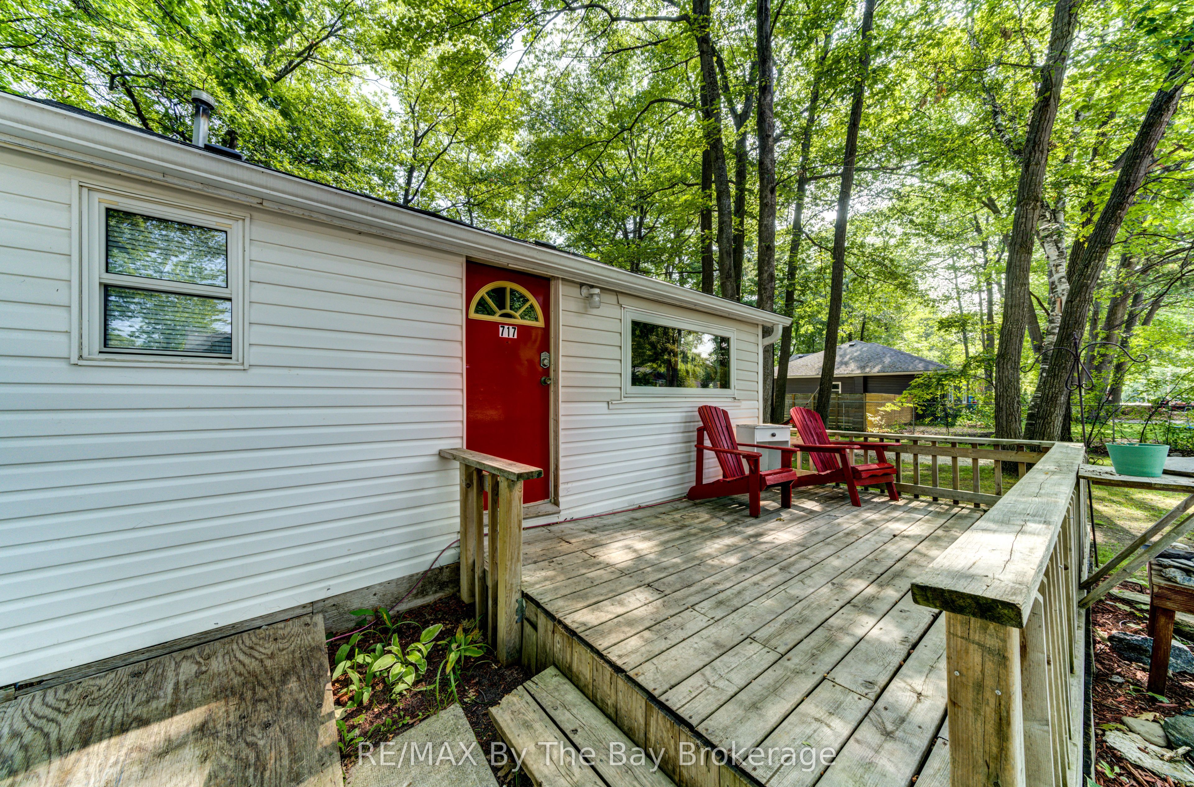 717 Oxbow Park Drive Property Photo 31