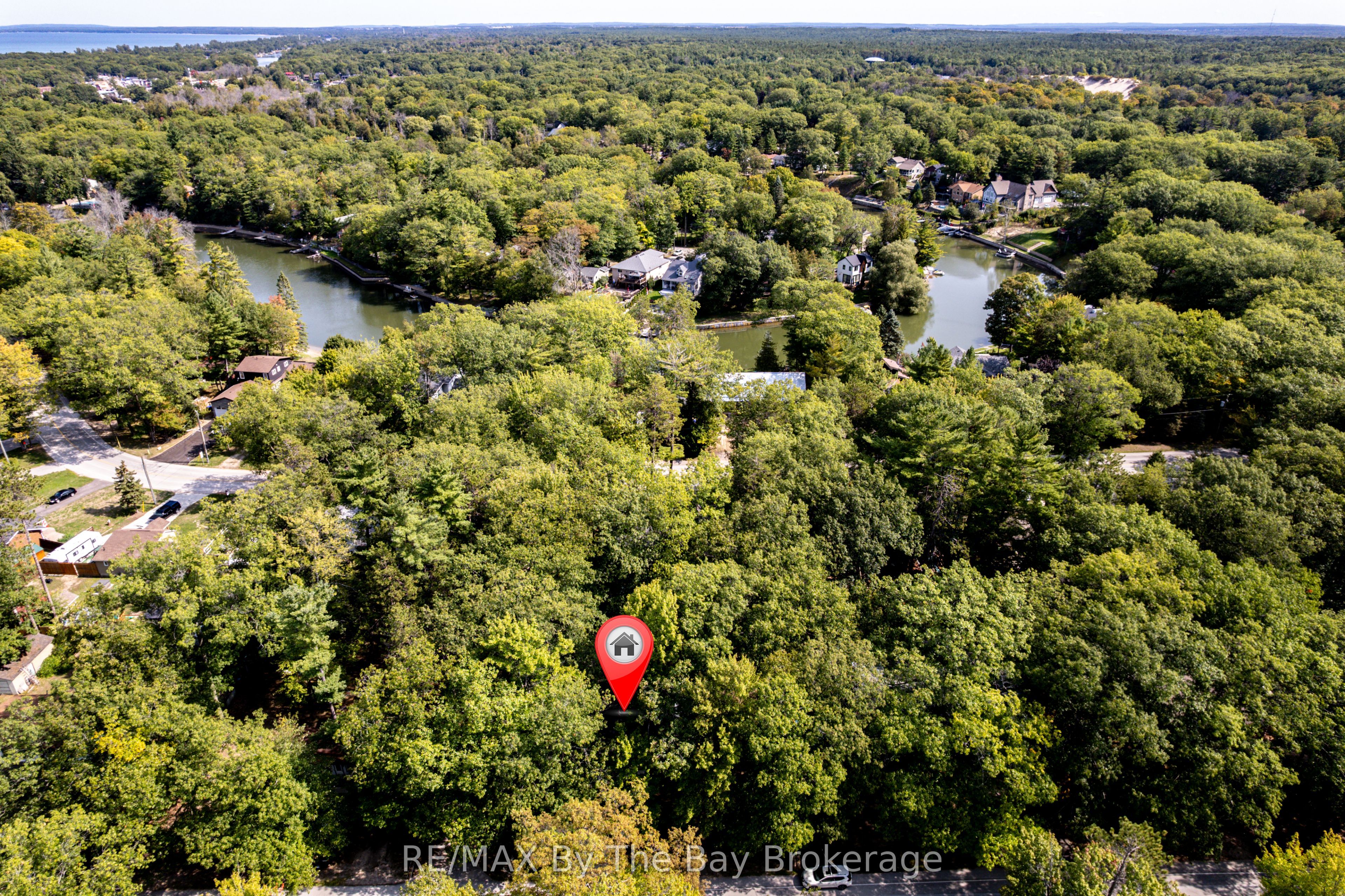 717 Oxbow Park Drive Property Photo 36