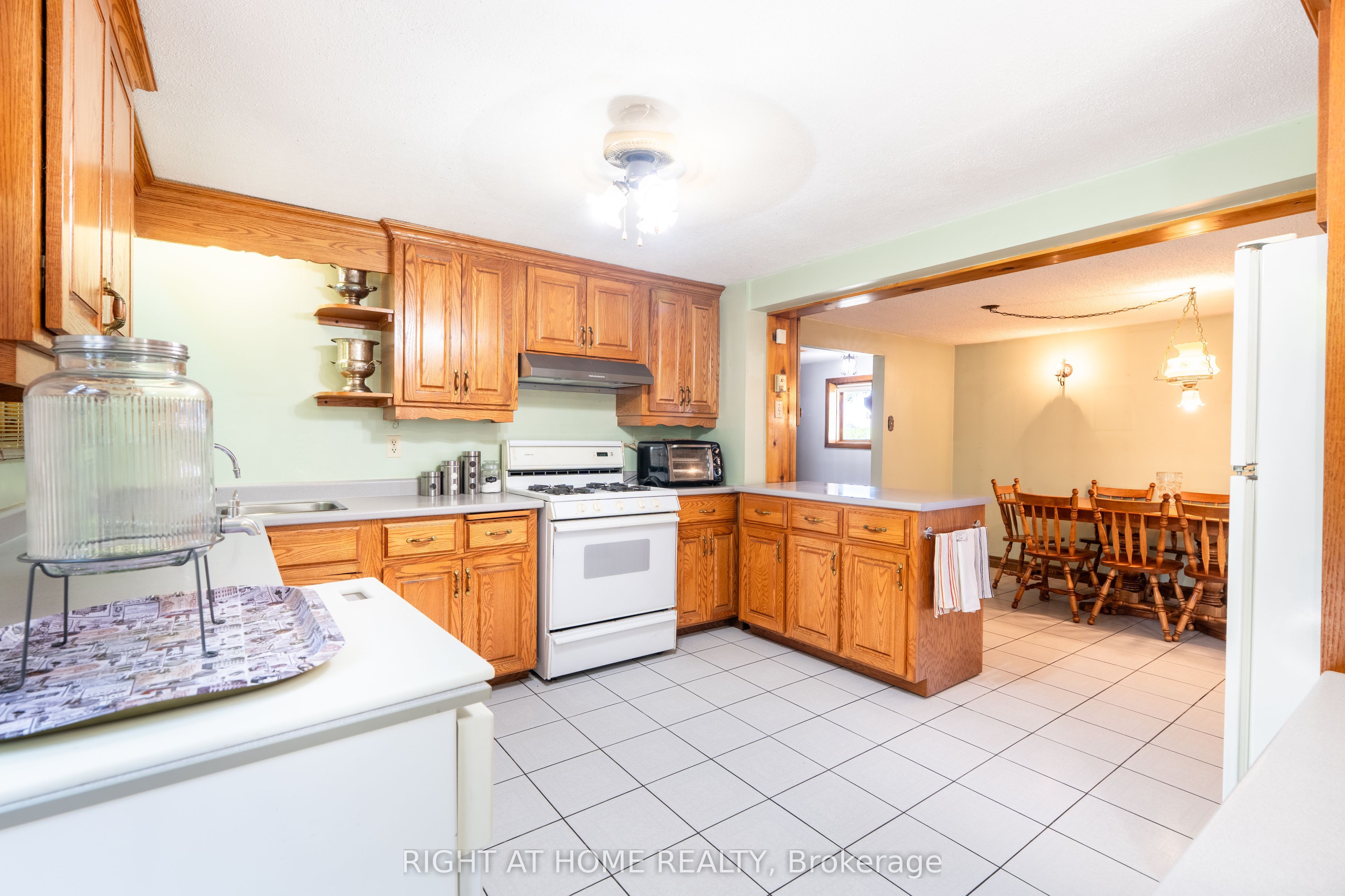 25 William Avenue Property Photo 12