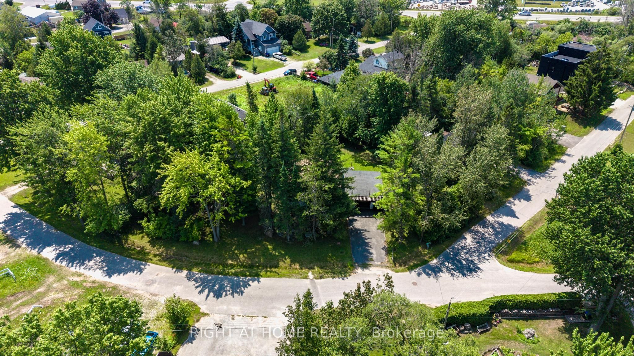 25 William Avenue Property Photo 31