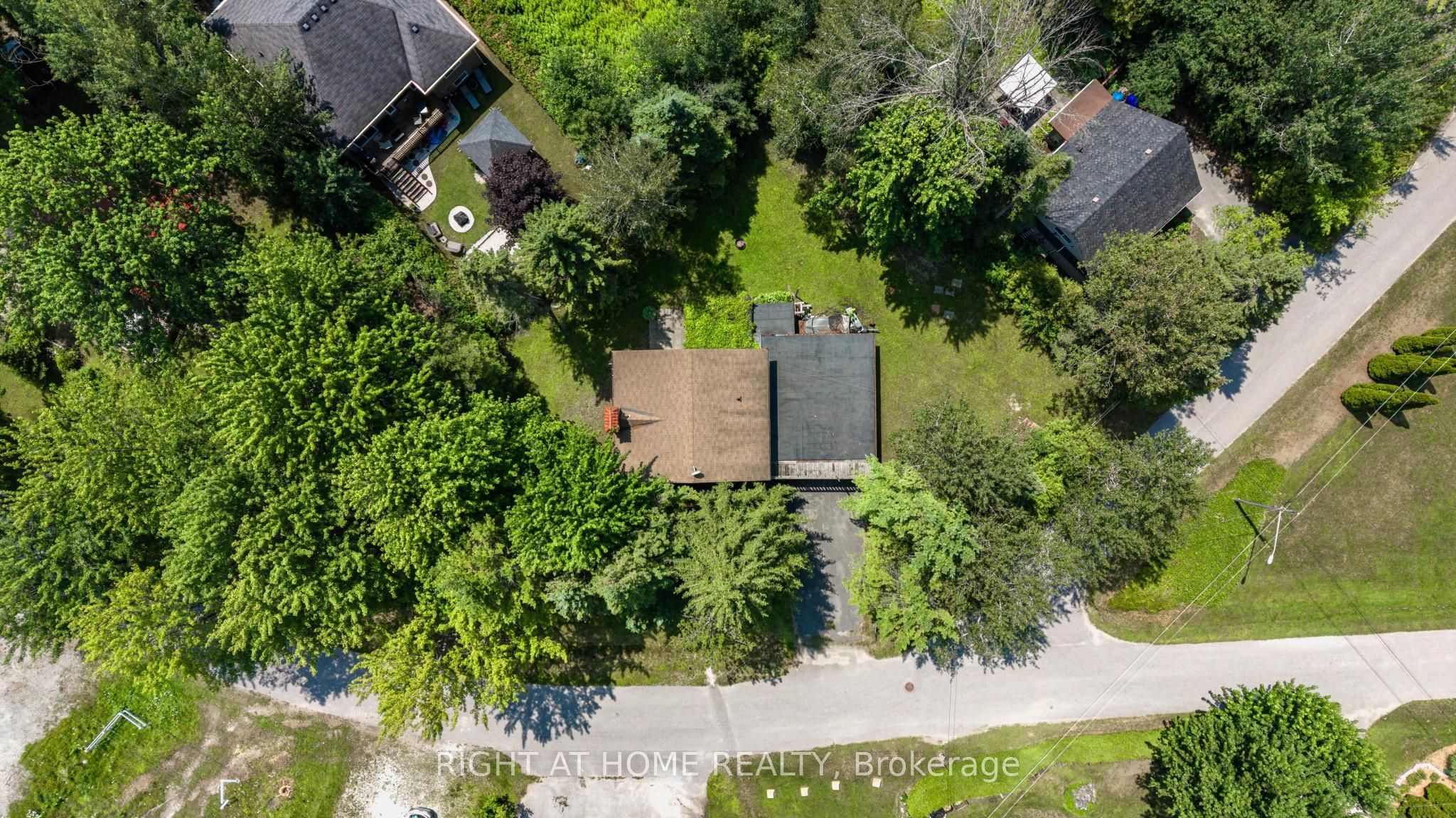 25 William Avenue Property Photo 32
