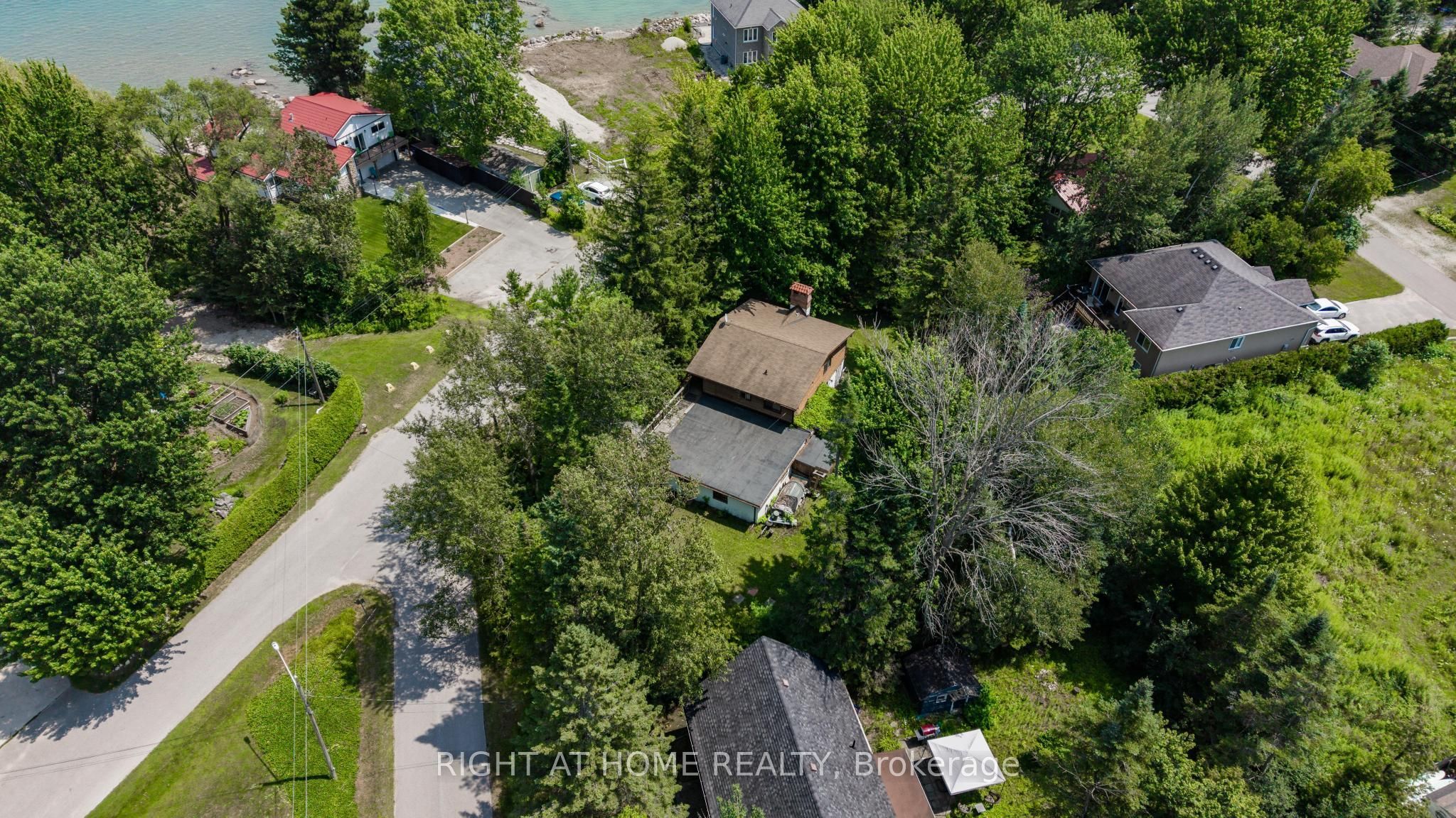 25 William Avenue Property Photo 33