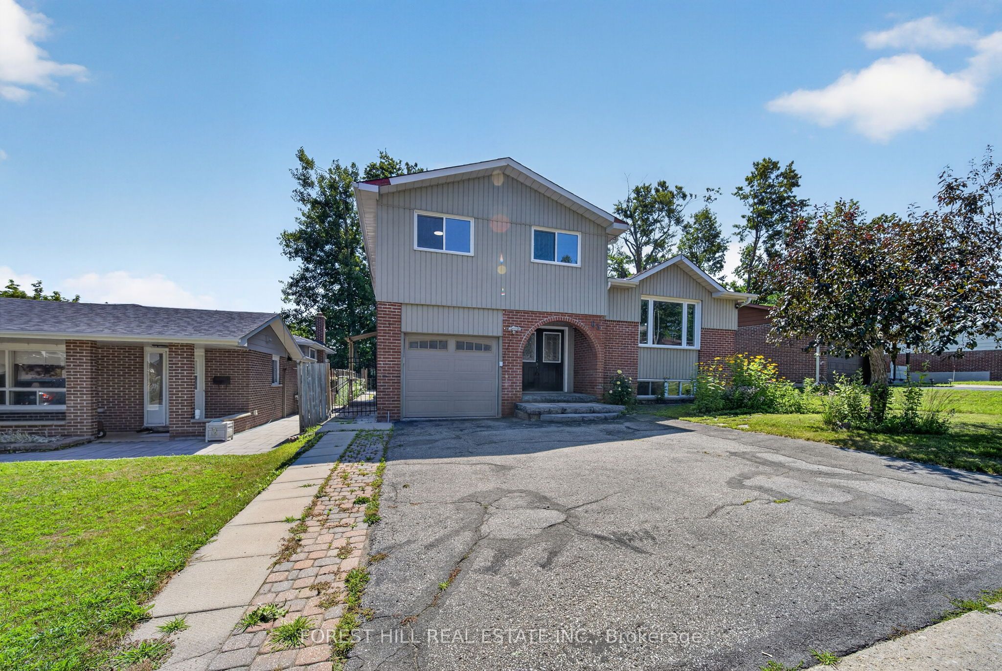 63 Springdale Drive Property Photo 1