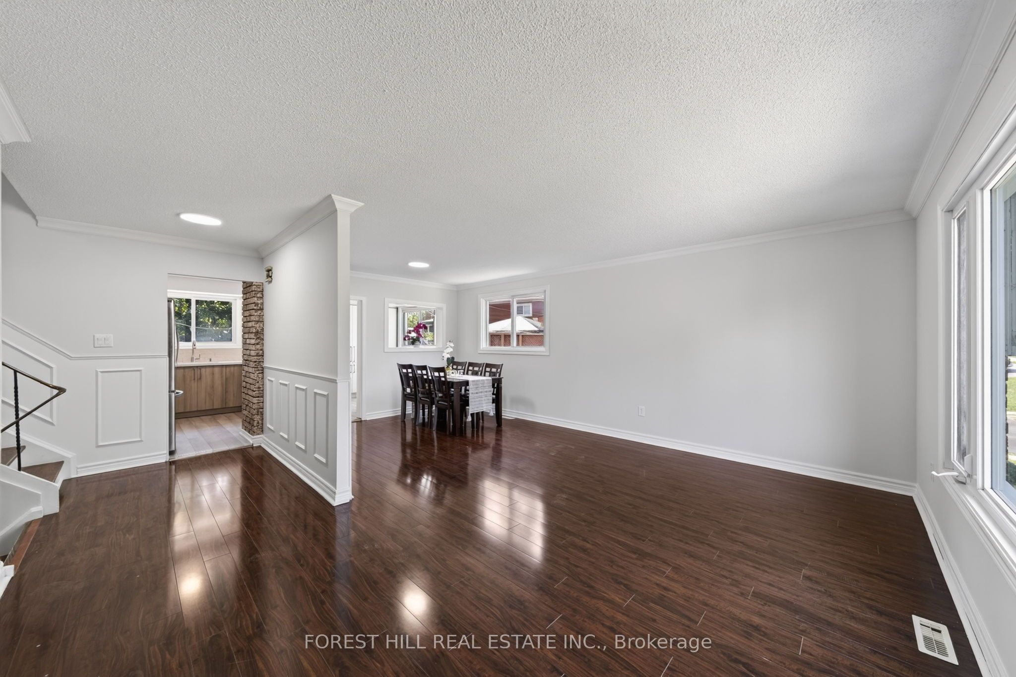 63 Springdale Drive Property Photo 5
