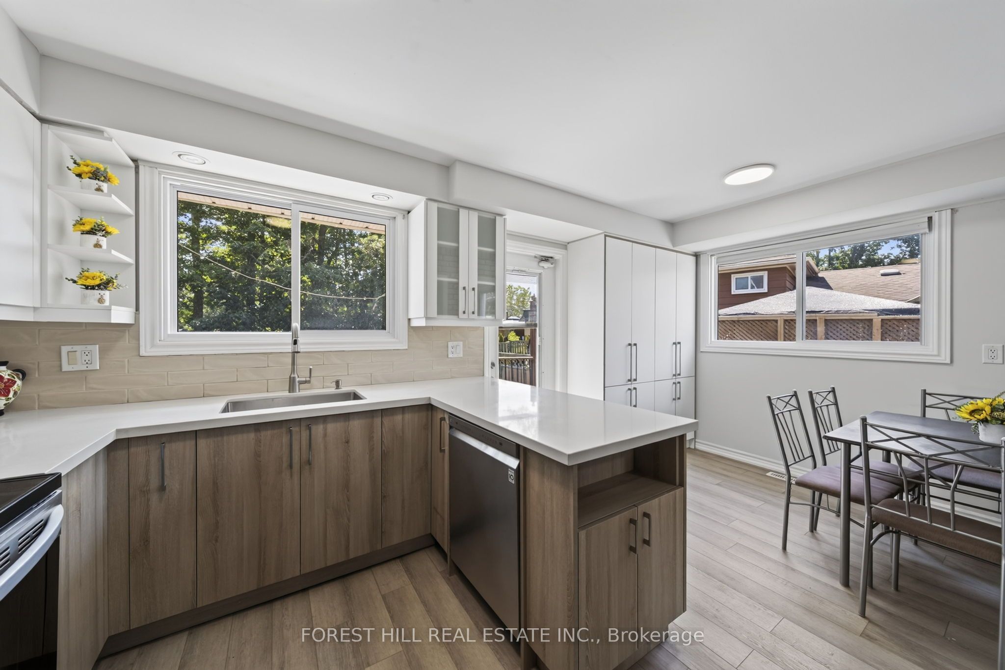 63 Springdale Drive Property Photo 13