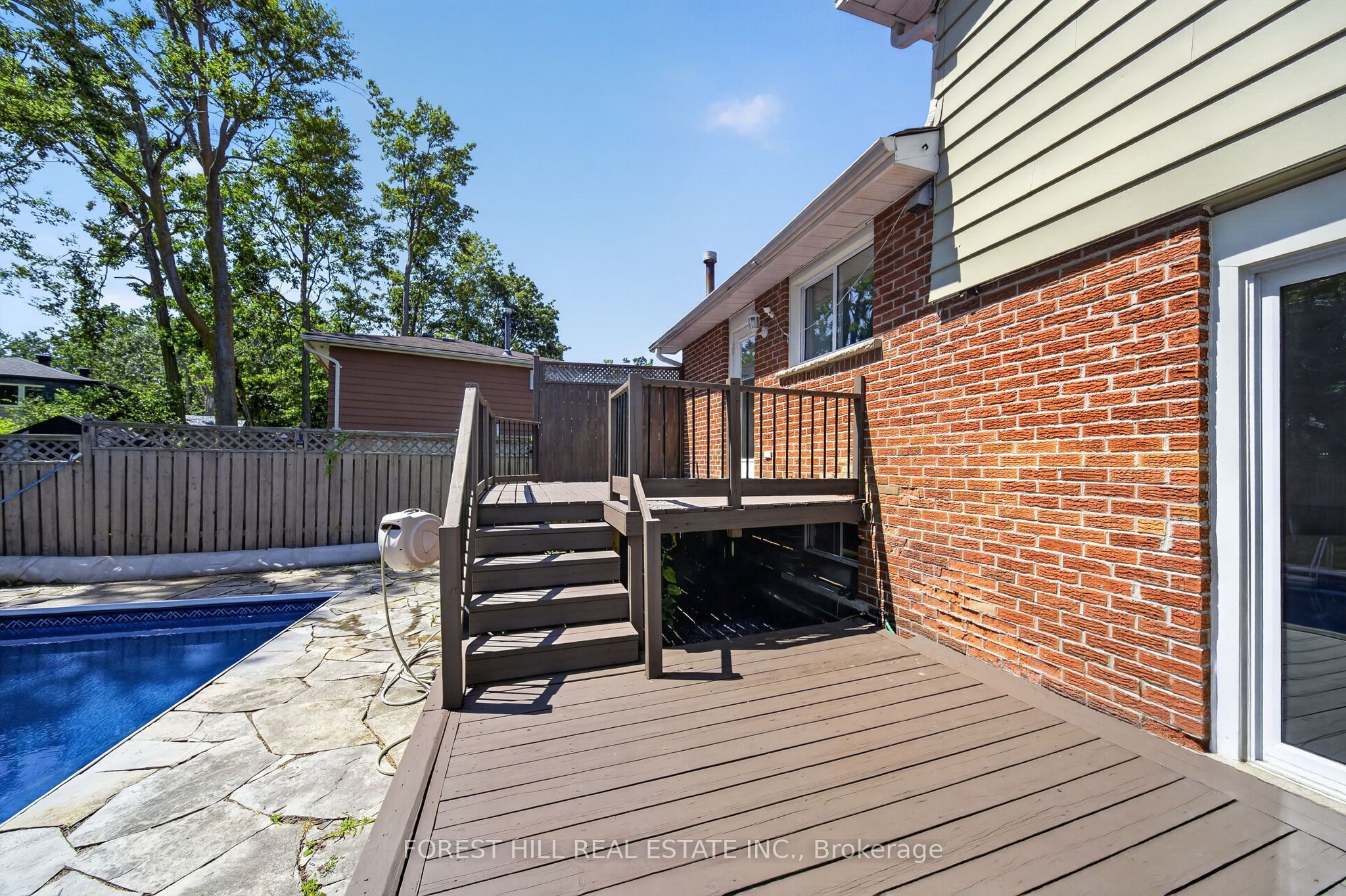 63 Springdale Drive Property Photo 28