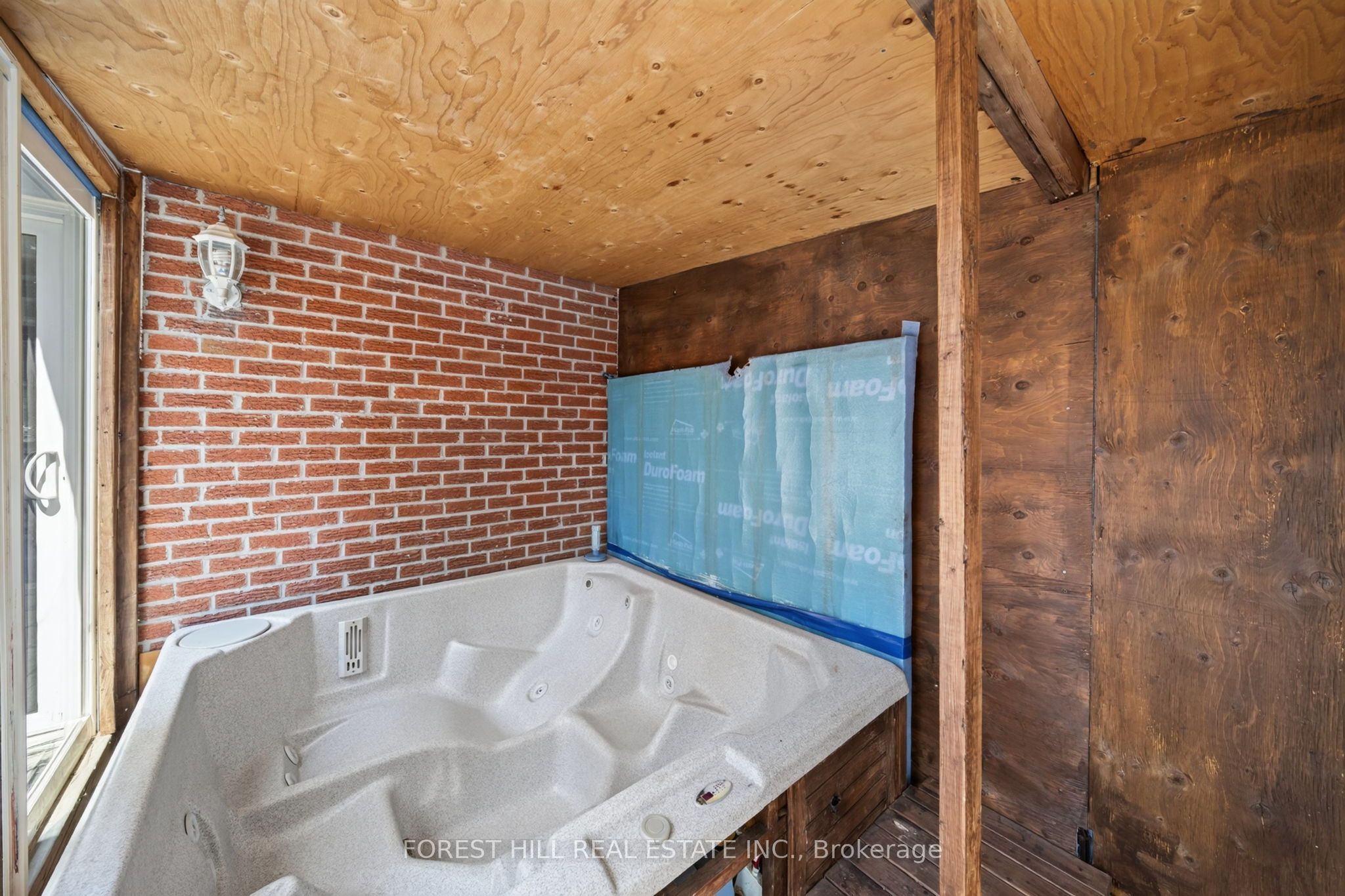 63 Springdale Drive Property Photo 29