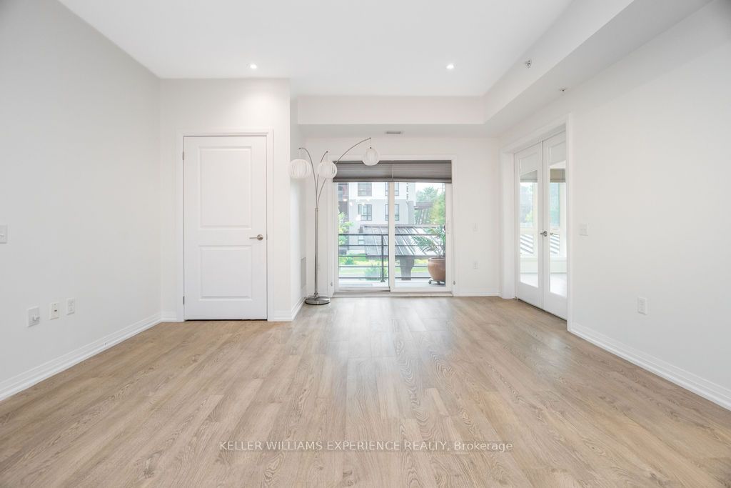 300 Essa Road E 201 Property Photo 10