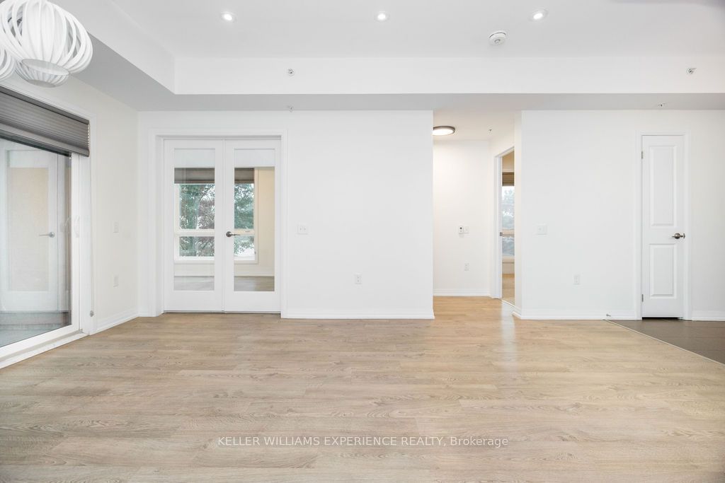 300 Essa Road E 201 Property Photo 13