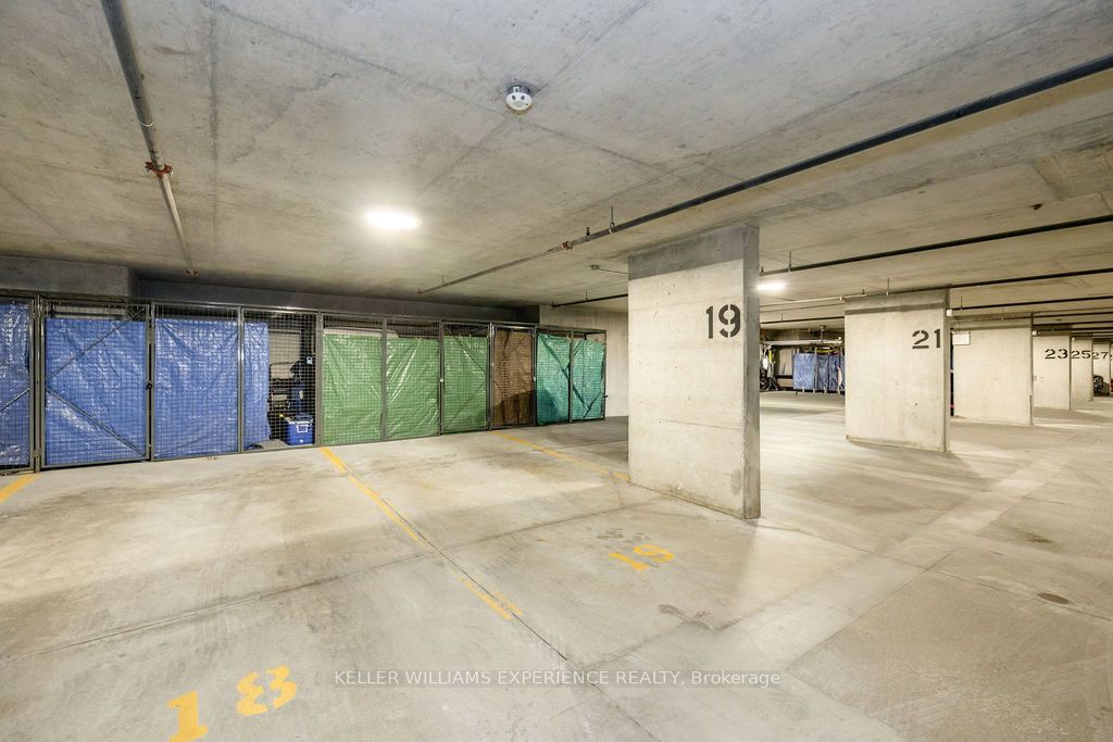 300 Essa Road E 201 Property Photo 36