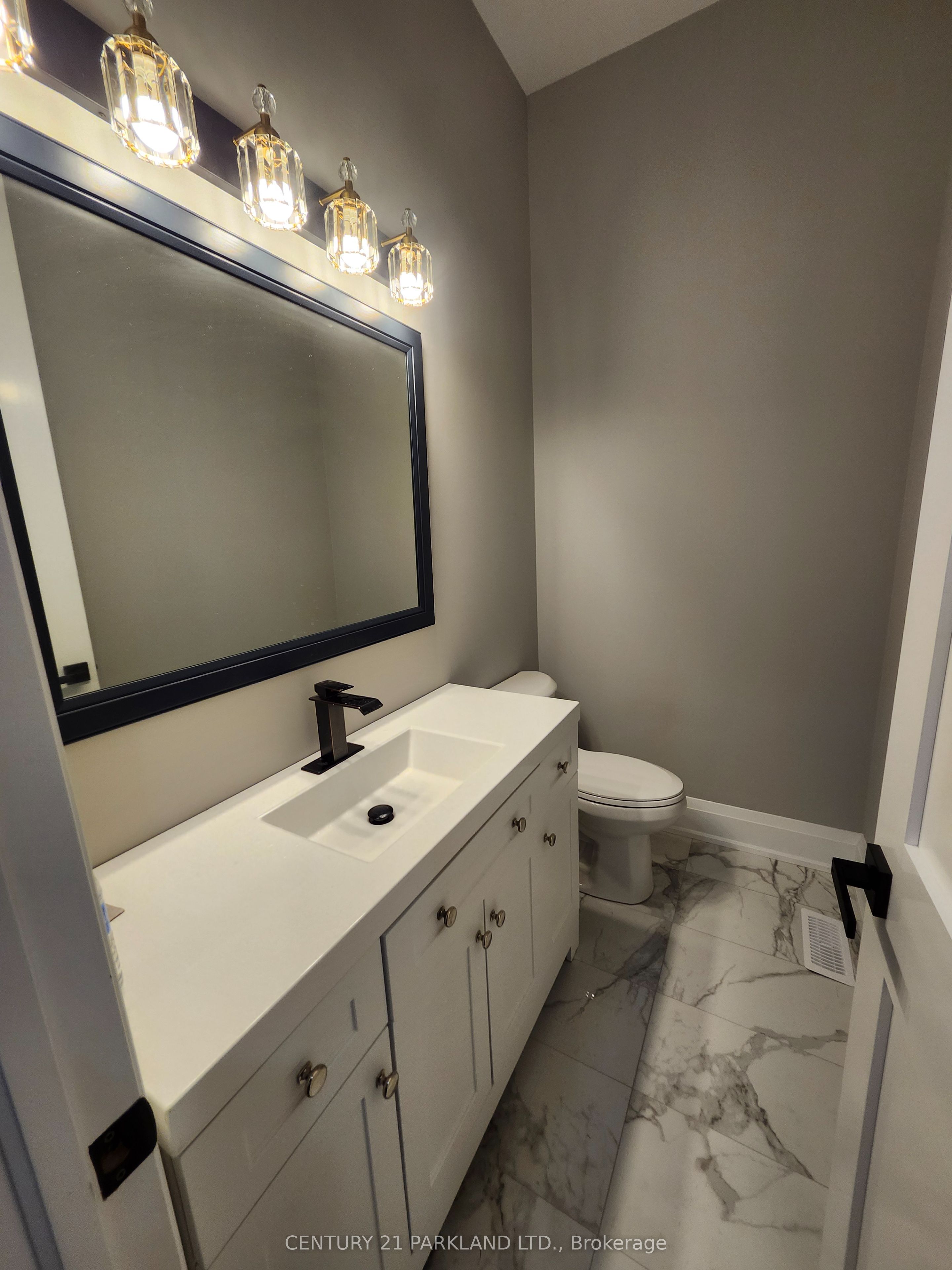 15 Stanley Avenue Property Photo 17