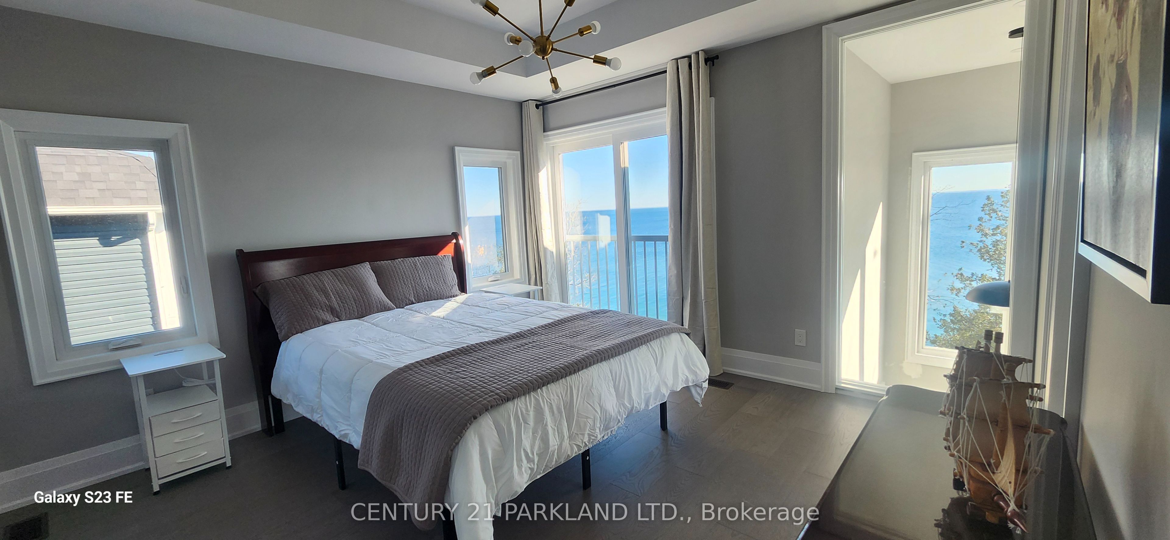 15 Stanley Avenue Property Photo 19