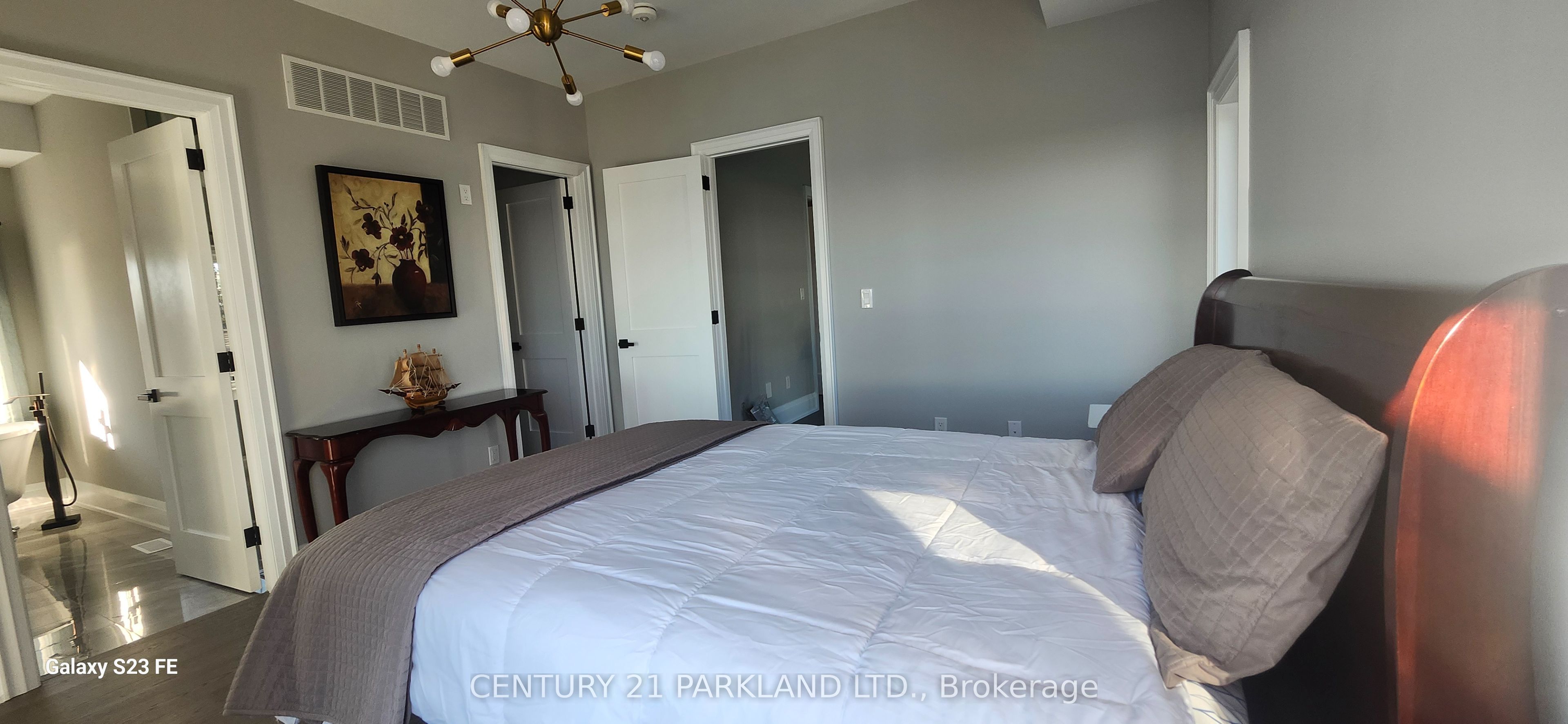 15 Stanley Avenue Property Photo 20