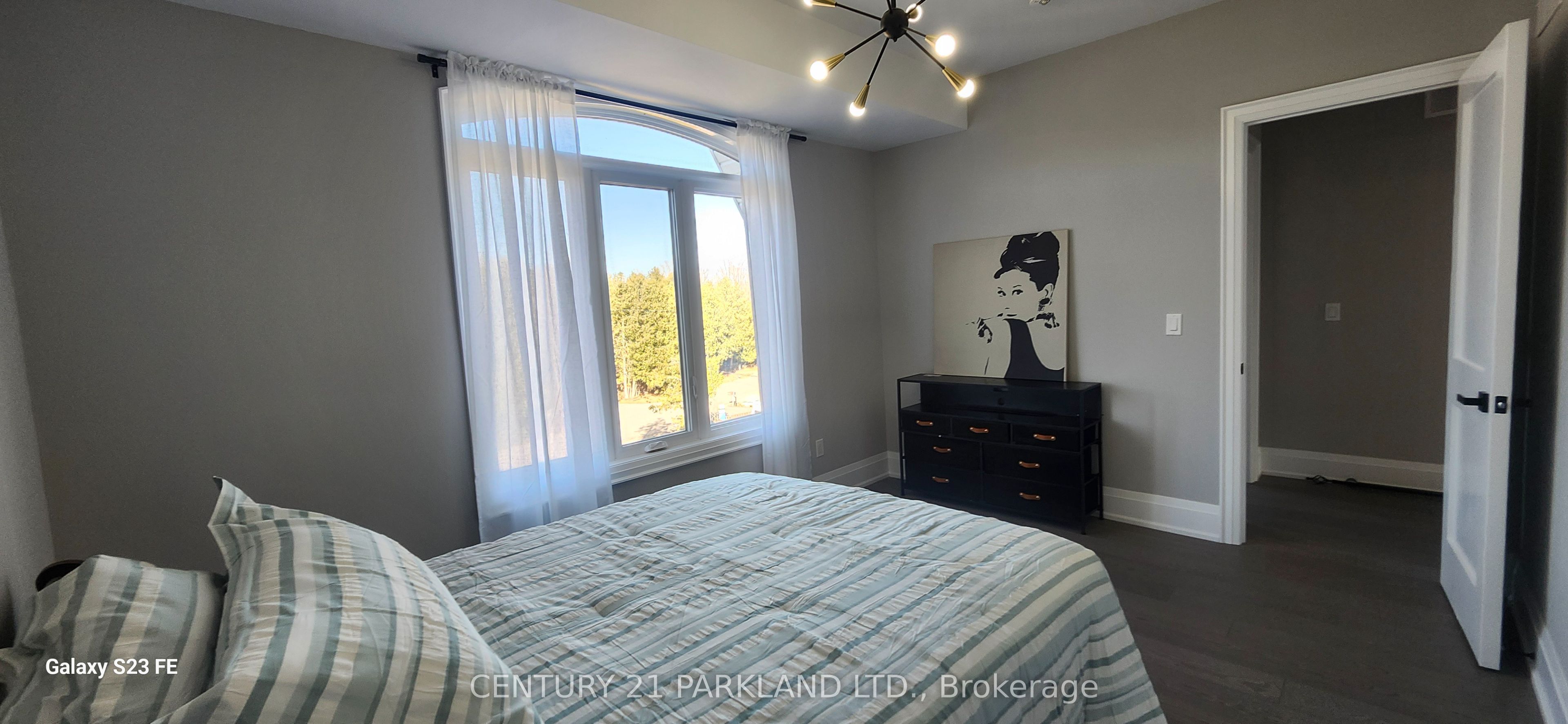 15 Stanley Avenue Property Photo 28