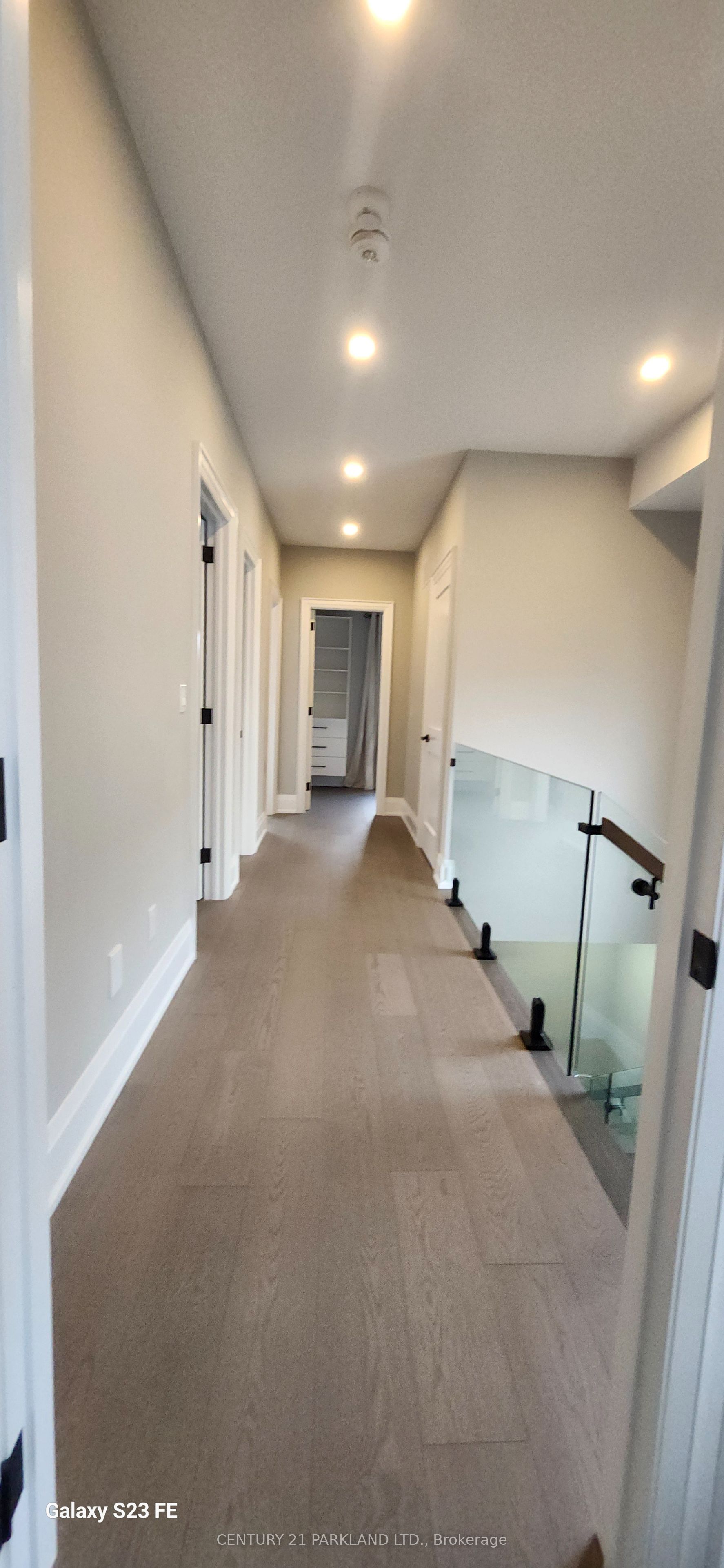15 Stanley Avenue Property Photo 31