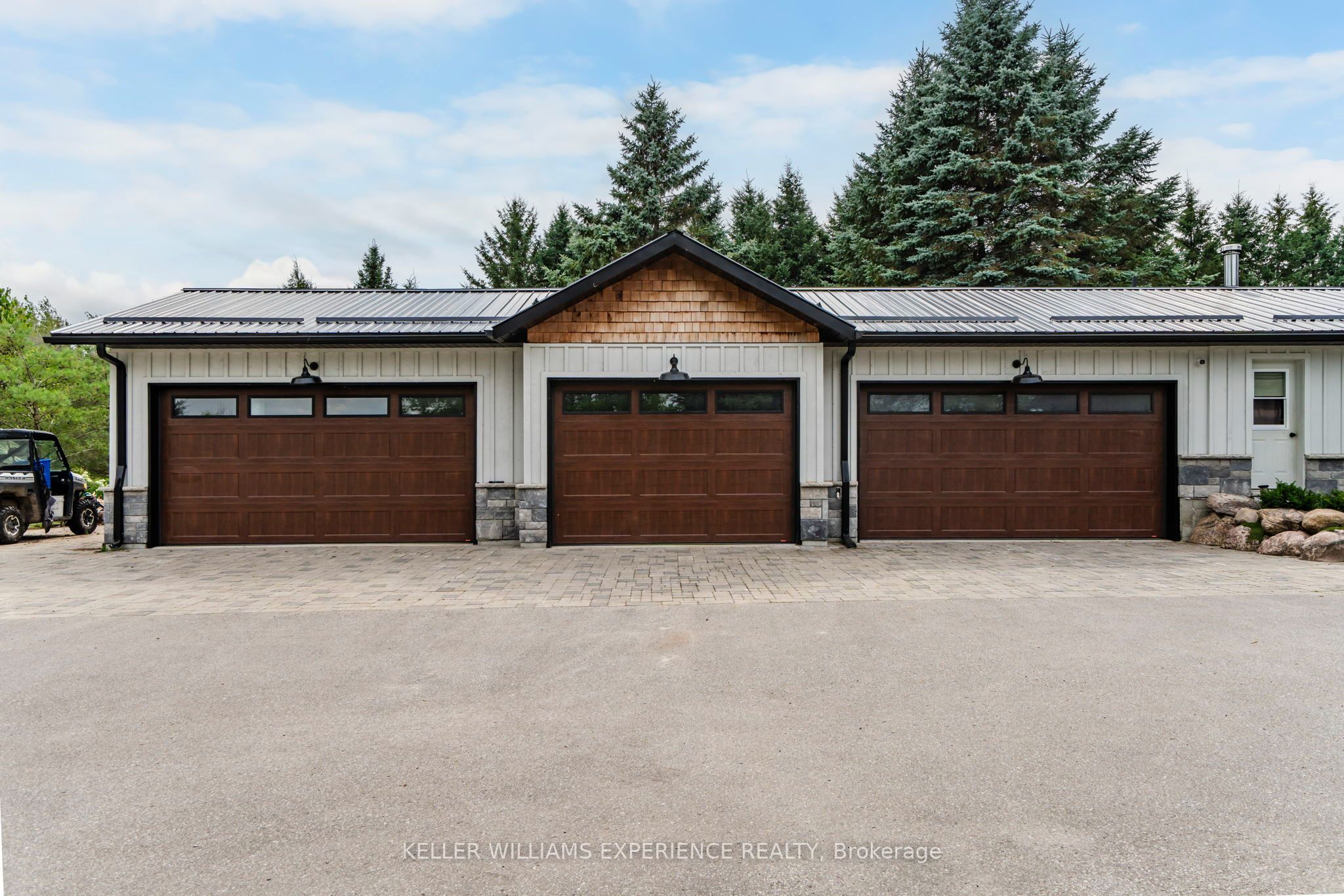 320 6 Concession E Property Photo 4