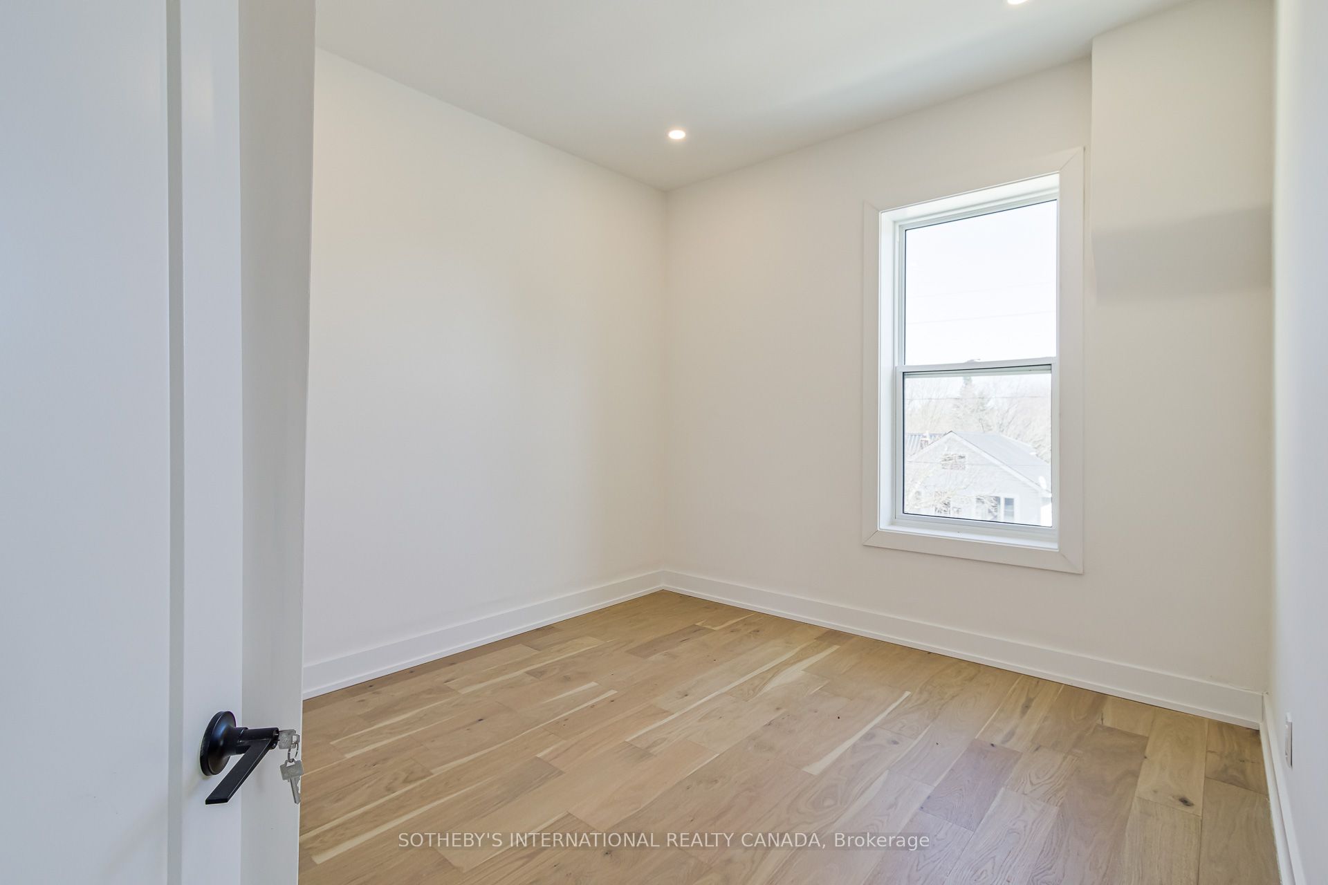 64 Birch Street Property Photo 32