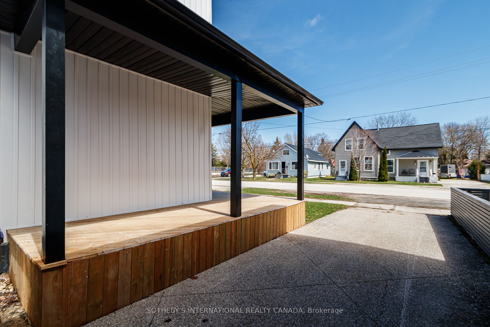 64 Birch Street Property Photo 41