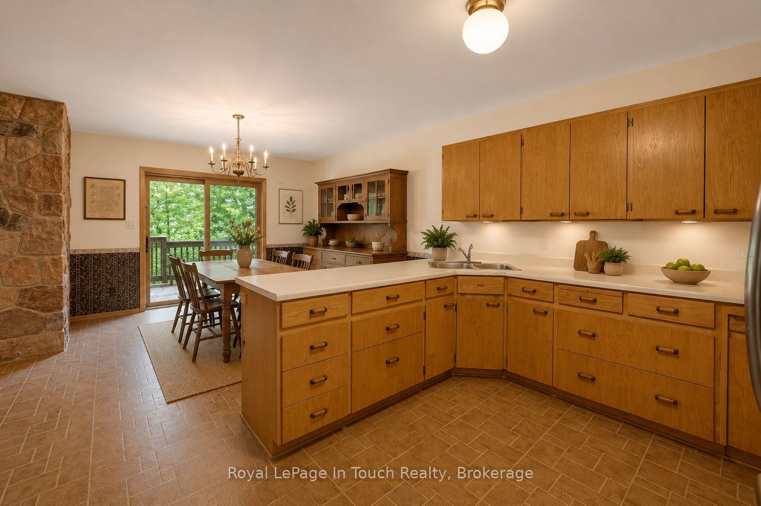 54 Lackie Crescent Property Photo 8