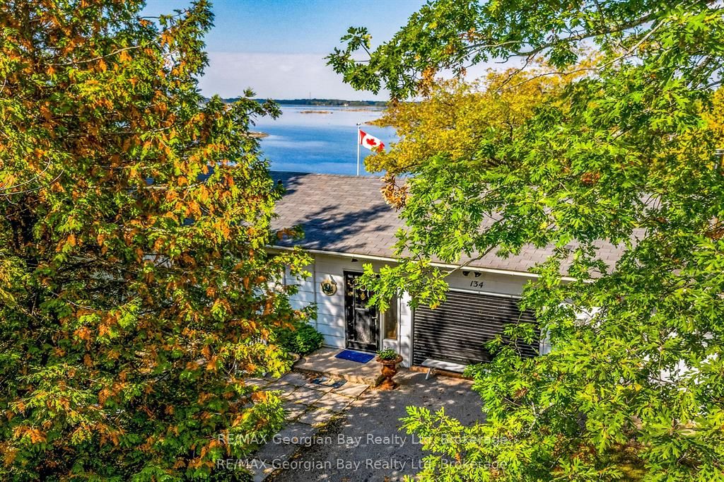 134 Forest Harbour Parkway Property Photo 1
