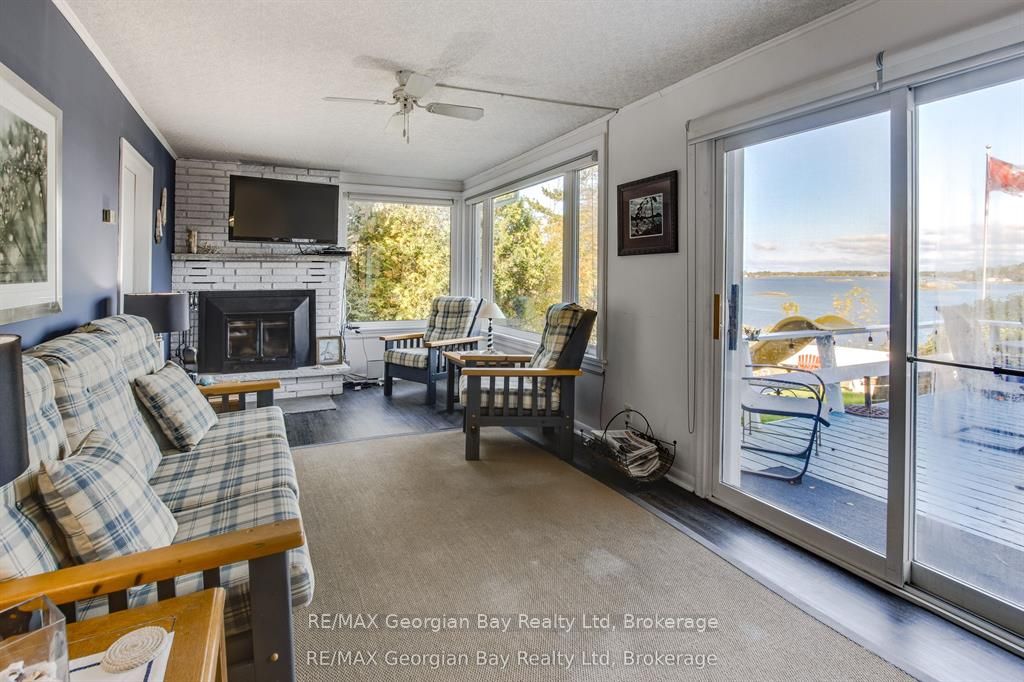 134 Forest Harbour Parkway Property Photo 8