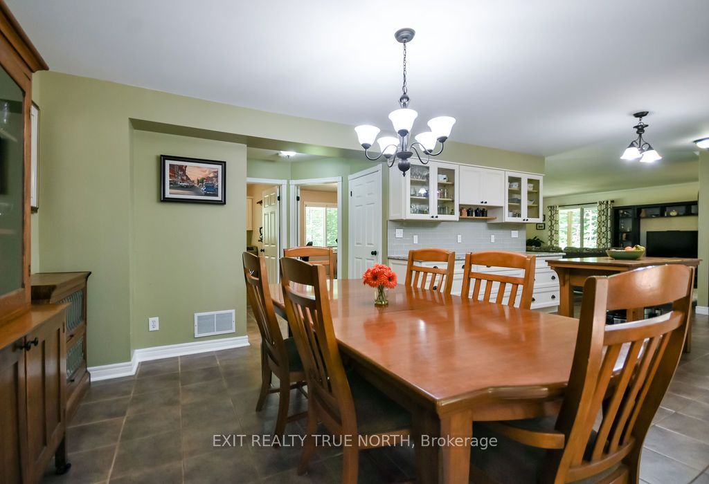 3889 Baseline Road Property Photo 17