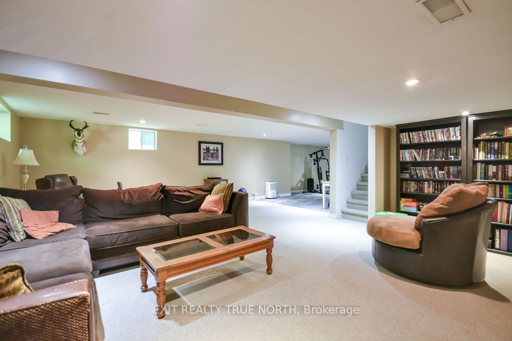 3889 Baseline Road Property Photo 27