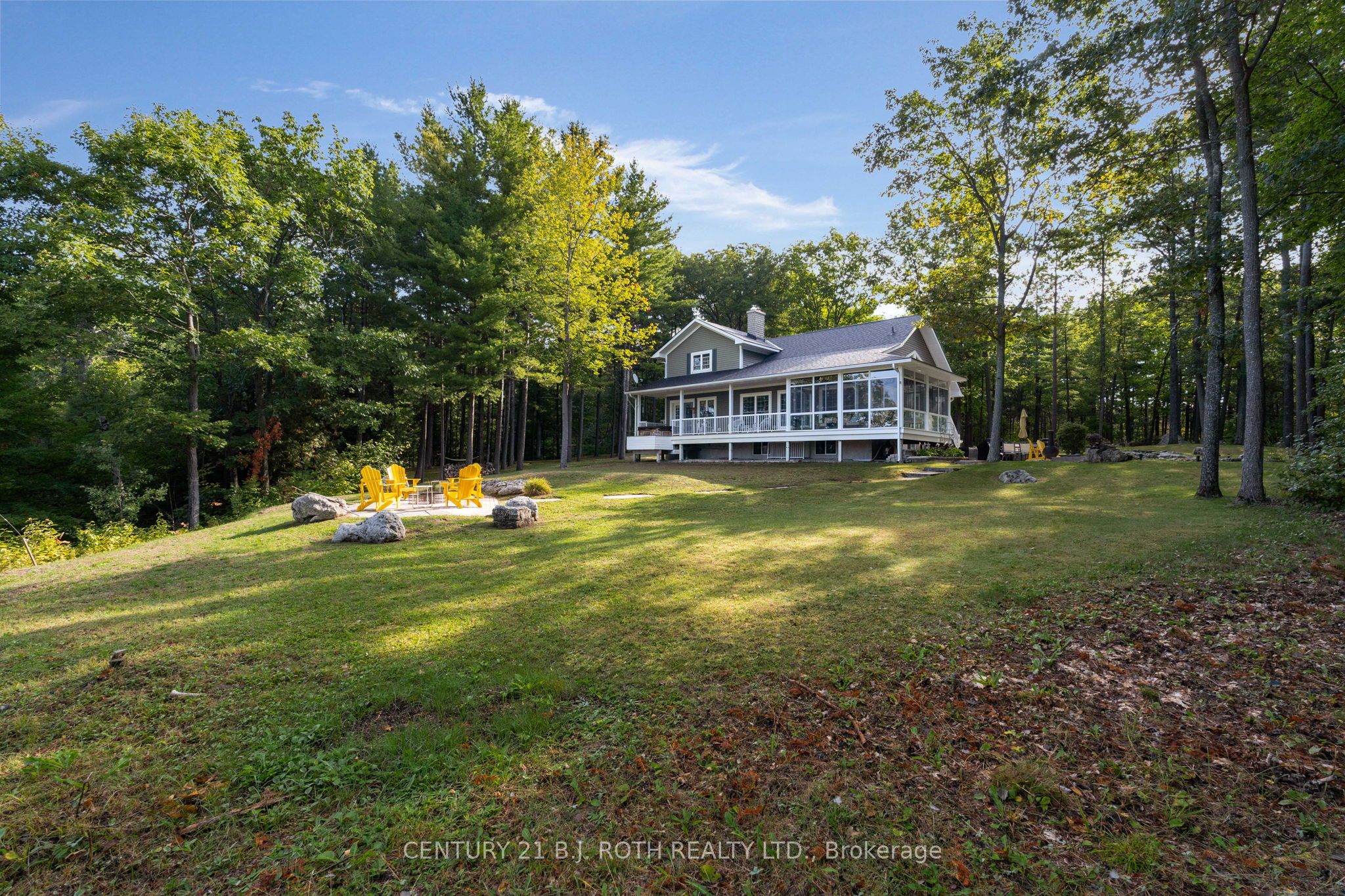 2710 Portage Trail Property Photo 40