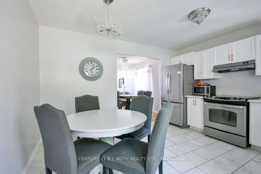 53 Forest Dale Drive Property Photo 11