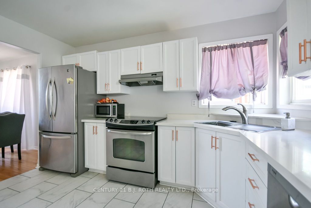 53 Forest Dale Drive Property Photo 12