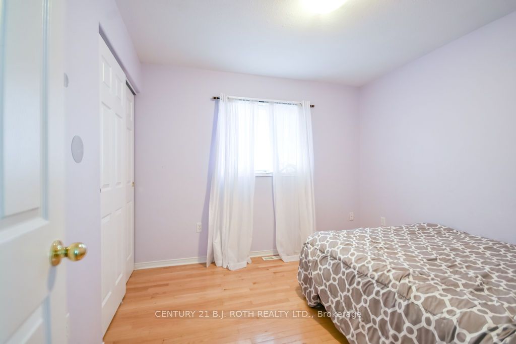 53 Forest Dale Drive Property Photo 15