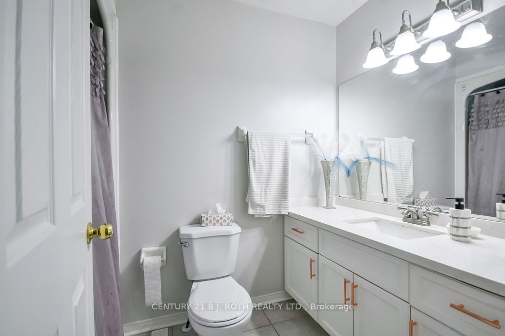 53 Forest Dale Drive Property Photo 17