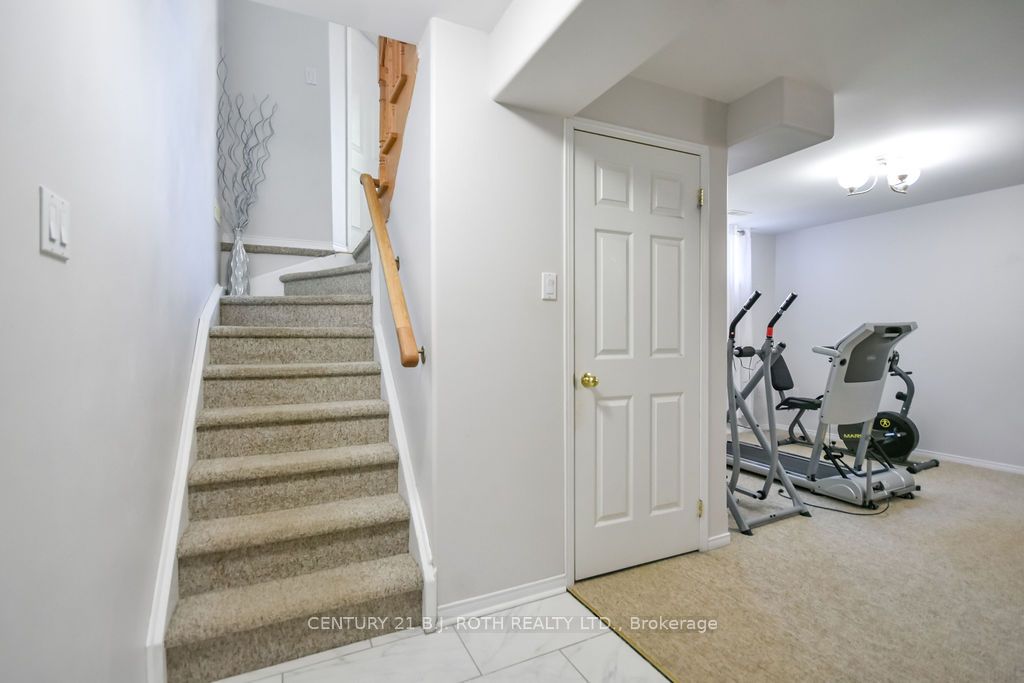 53 Forest Dale Drive Property Photo 18