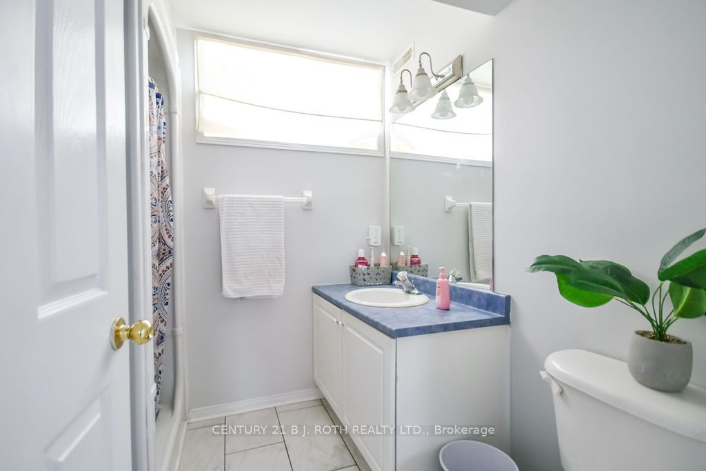 53 Forest Dale Drive Property Photo 24