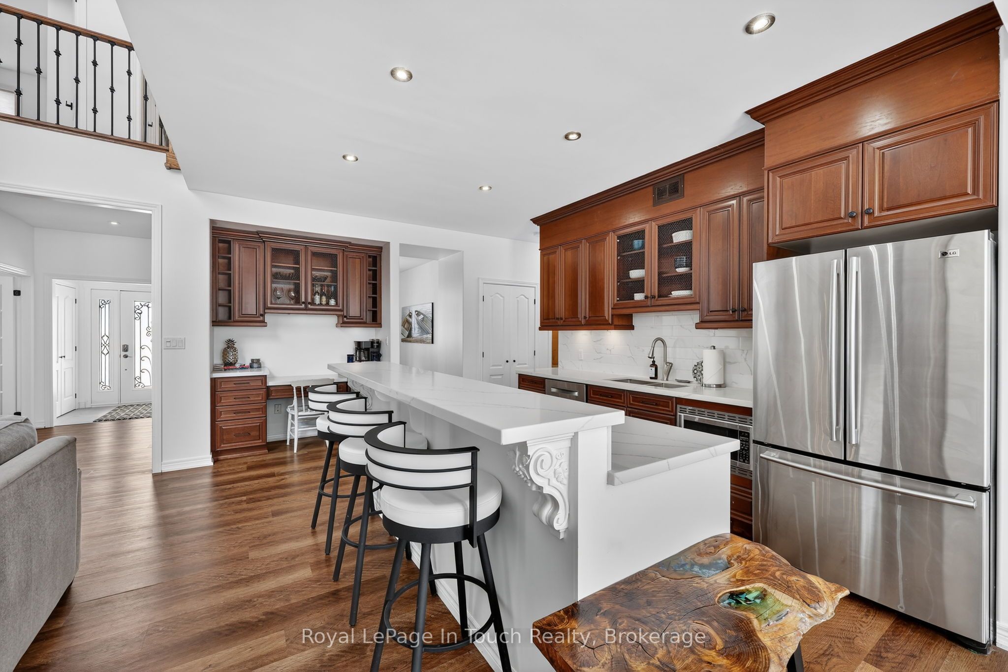 3225 10 Line N Property Photo 8