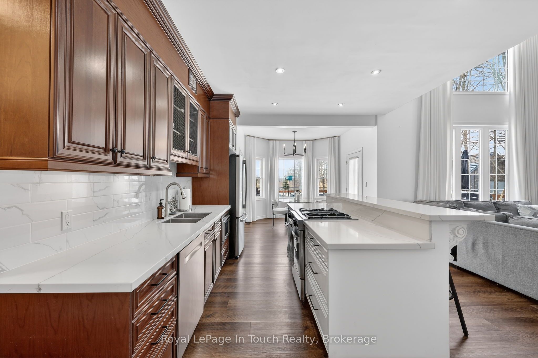 3225 10 Line N Property Photo 9
