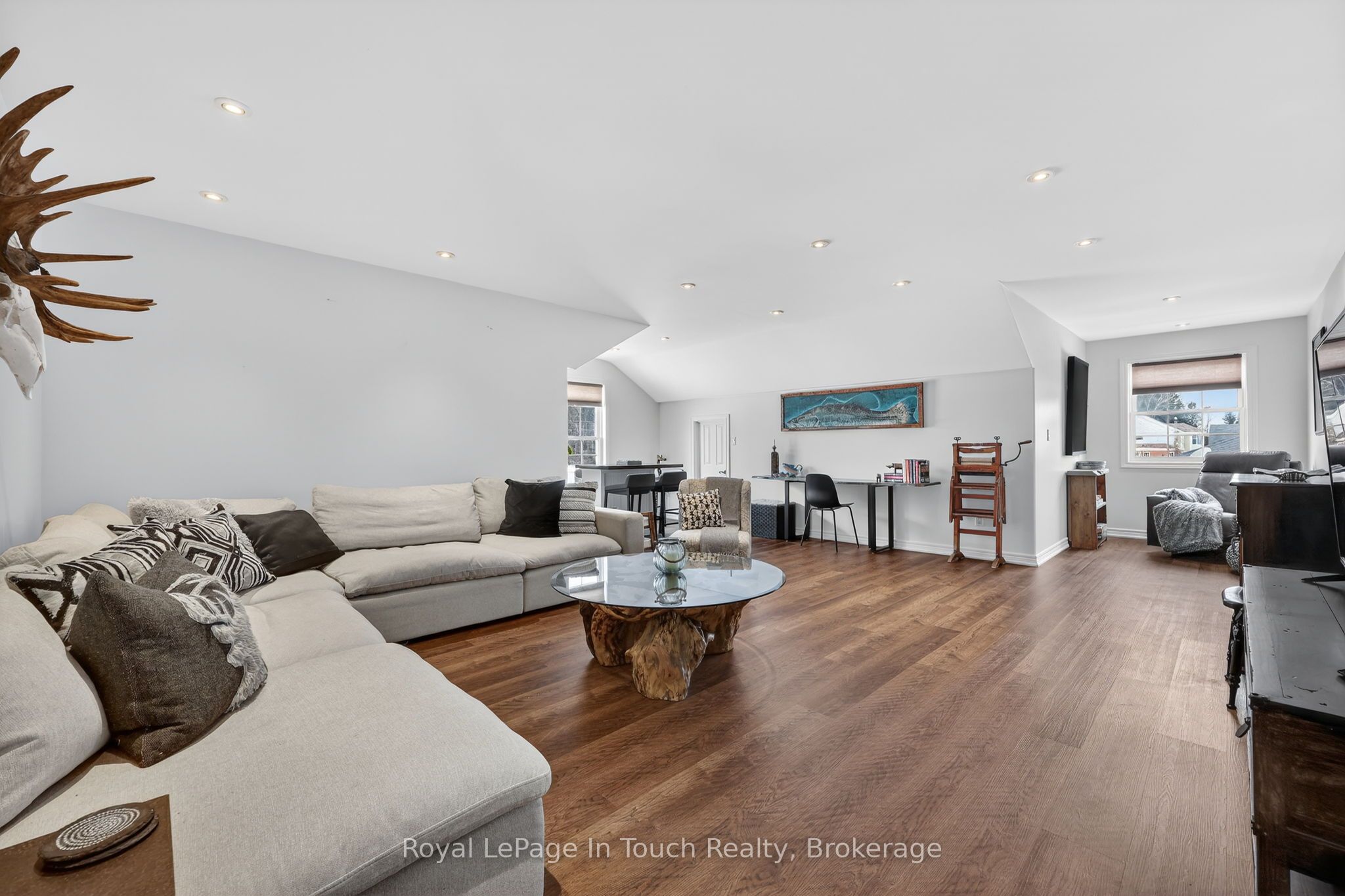3225 10 Line N Property Photo 16