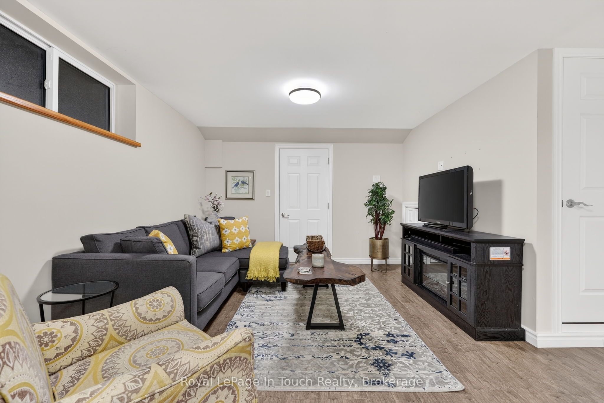 3225 10 Line N Property Photo 27