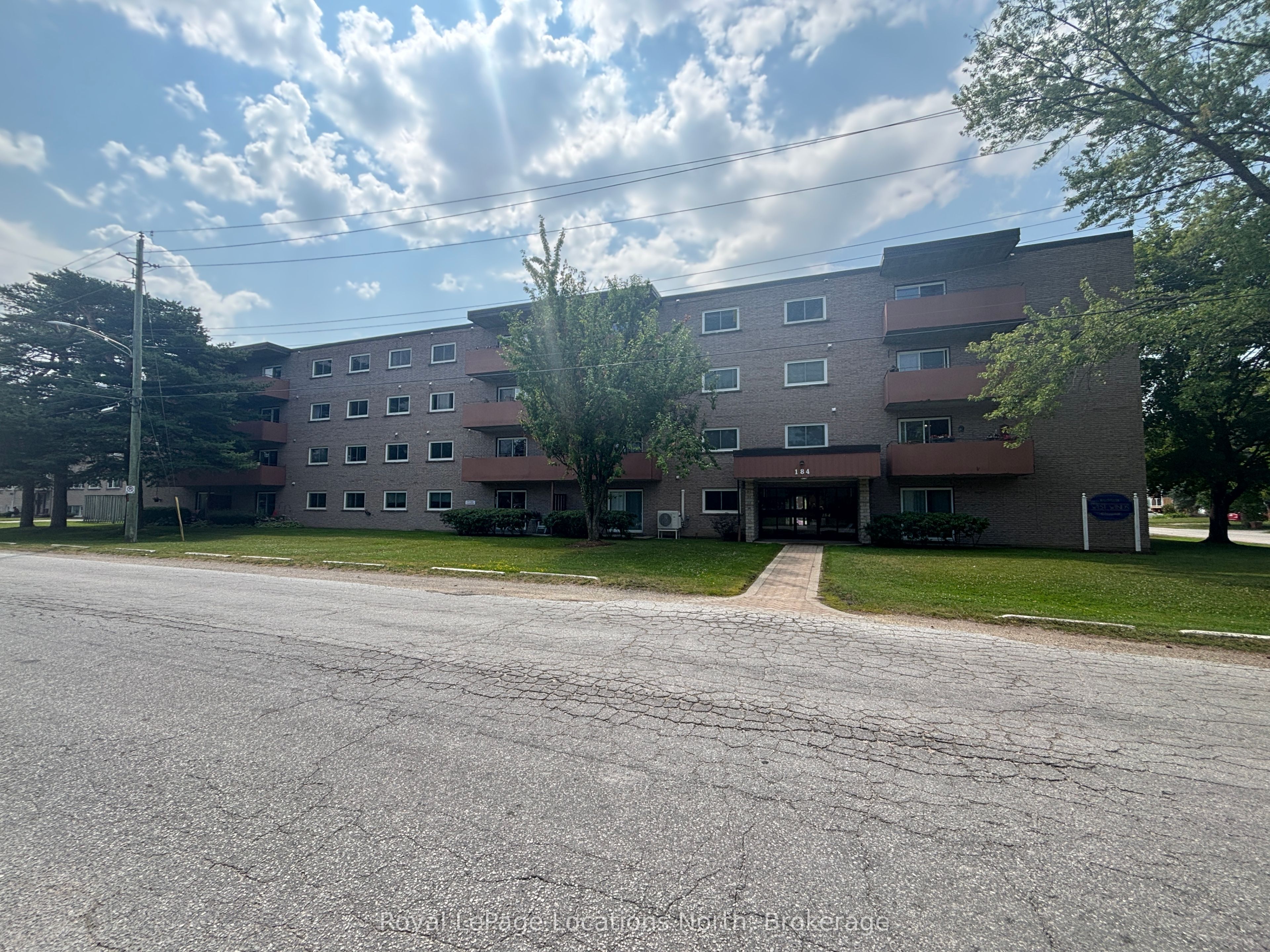 184 Eighth Street 307 Property Photo 1